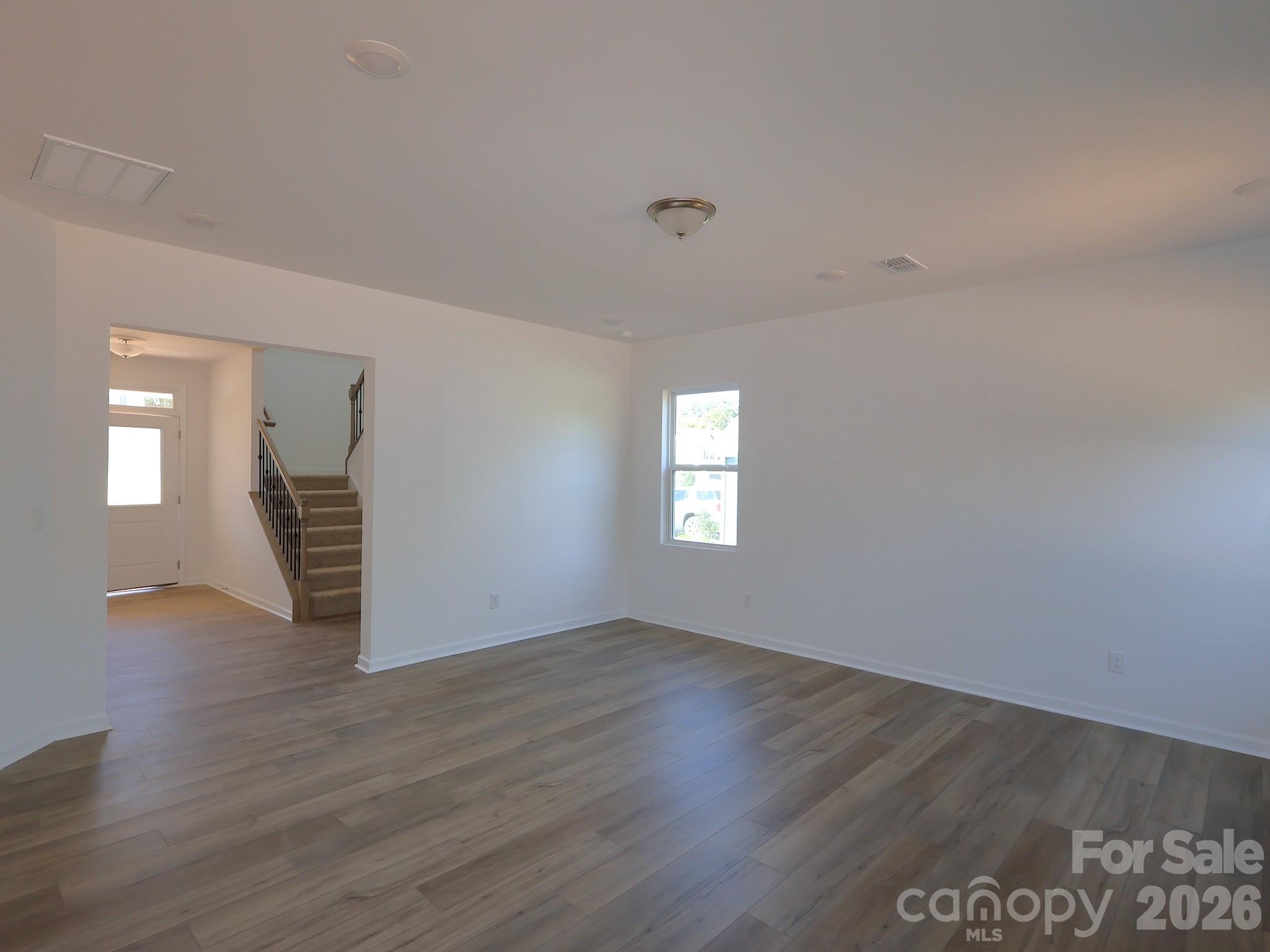 230 Amber Glen Drive Property Photo 9