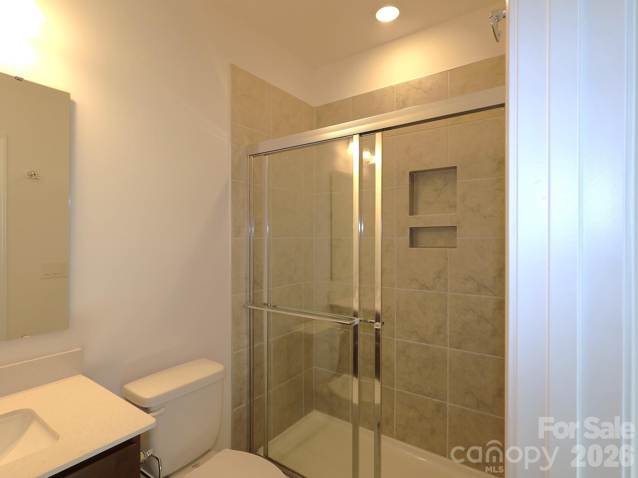 230 Amber Glen Drive Property Photo 10