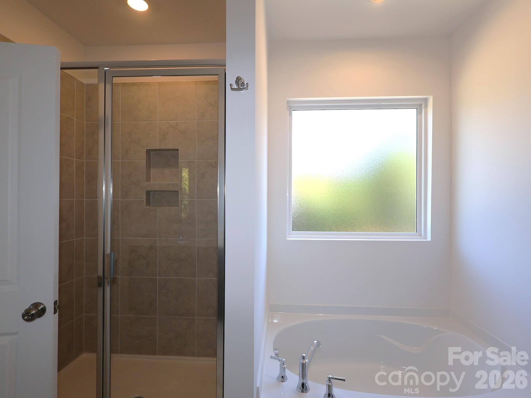 230 Amber Glen Drive Property Photo 26