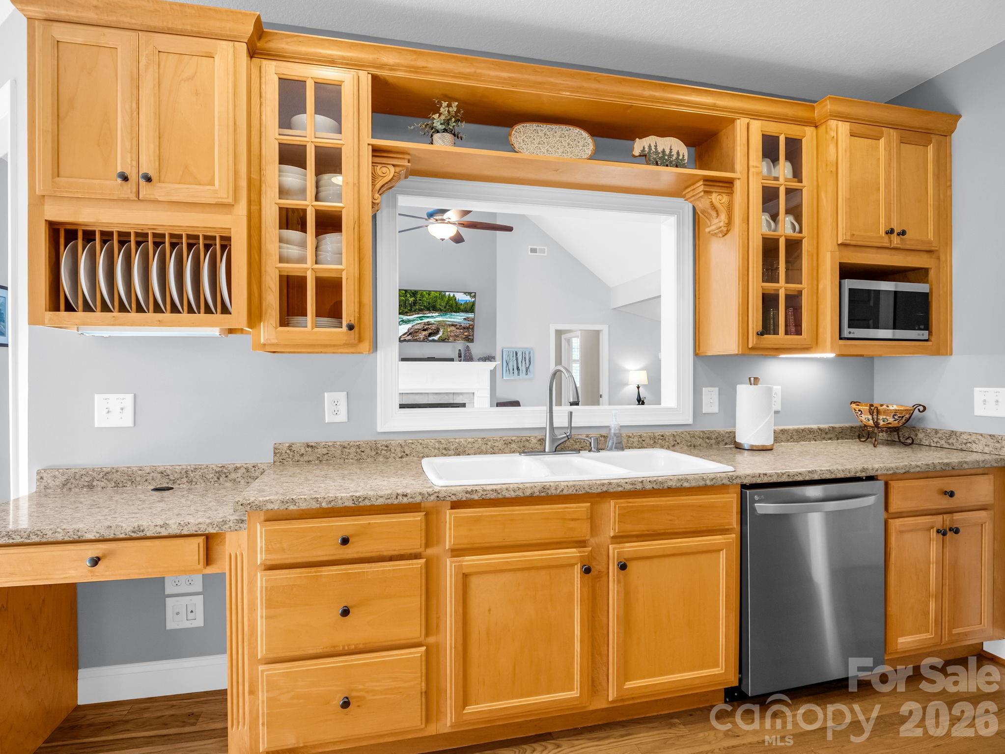224 Highland Heights Property Photo 18