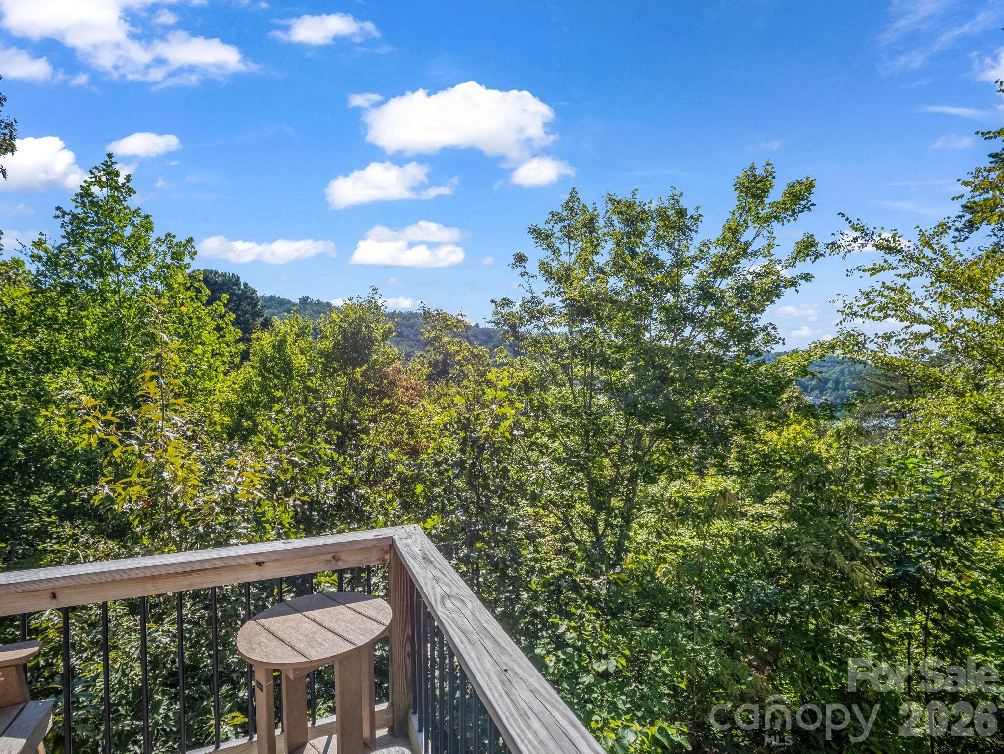 224 Highland Heights Property Photo 22