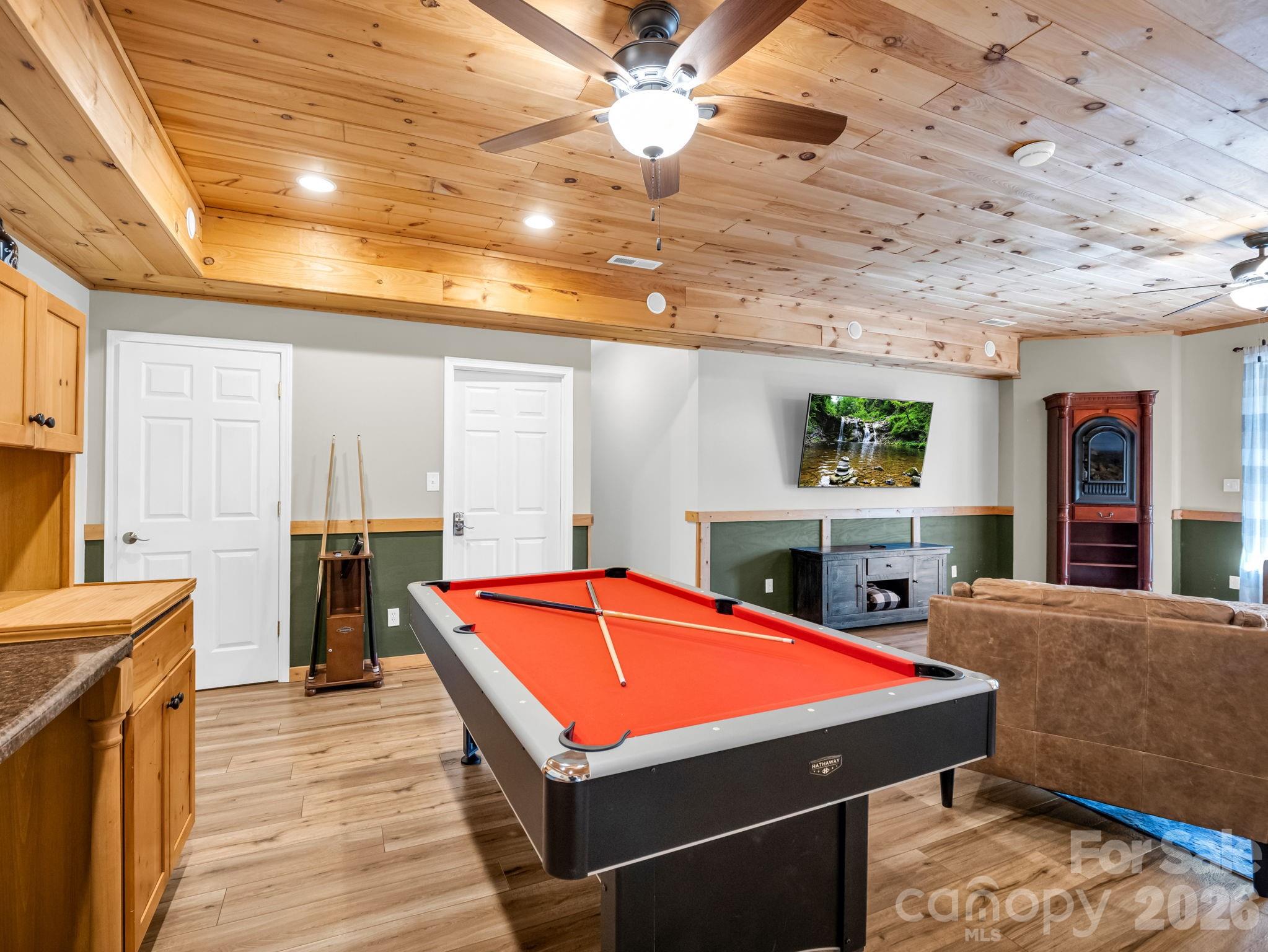 224 Highland Heights Property Photo 41