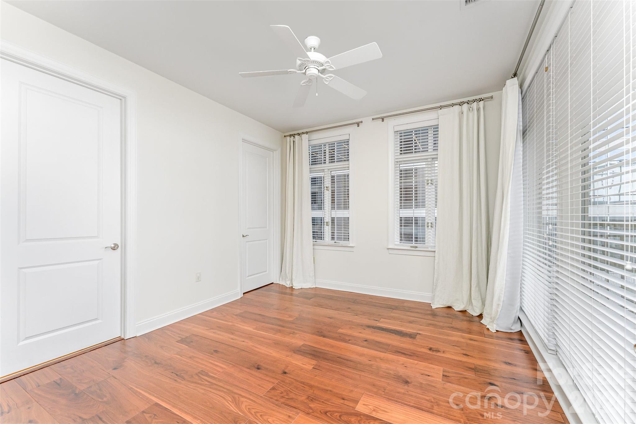 230 S Tryon Street 511 Property Photo 12