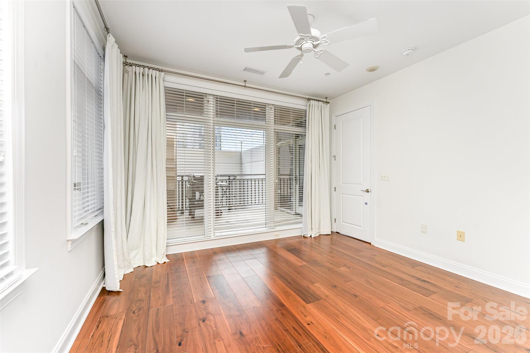 230 S Tryon Street 511 Property Photo 14