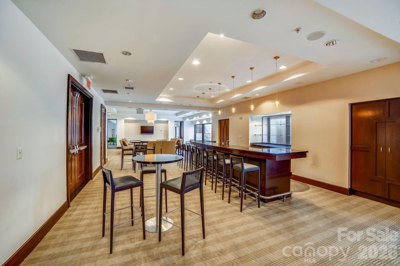 230 S Tryon Street 511 Property Photo 22