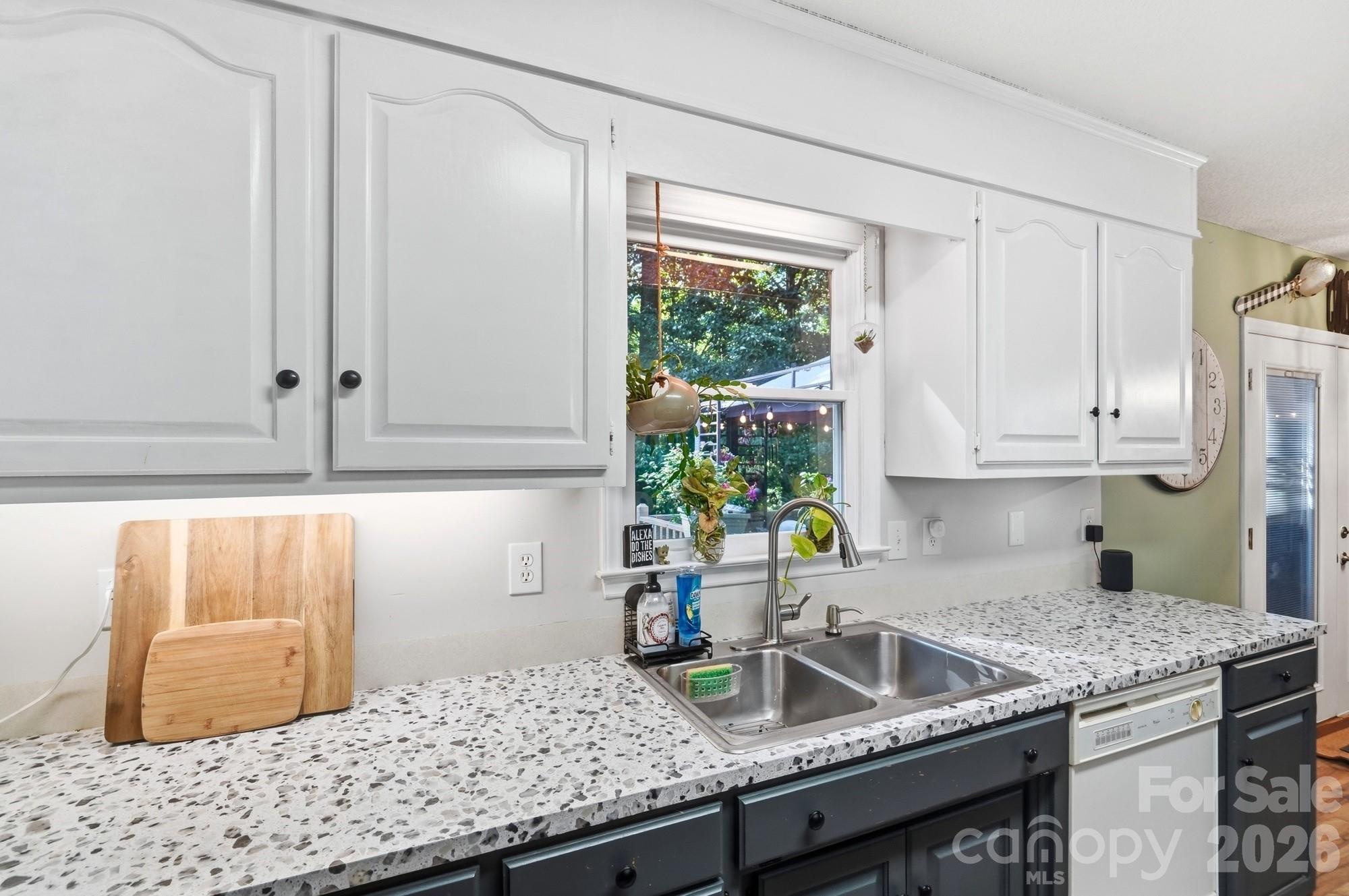 7192 Forney Hill Road Property Photo 14