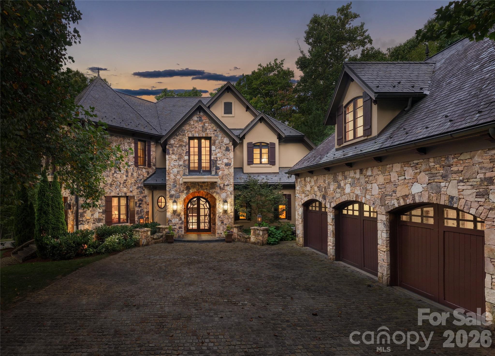 204 Secluded Hills Lane Property Photo 1