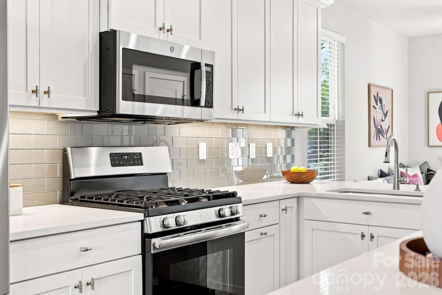 260 Parkwood Avenue Property Photo 13