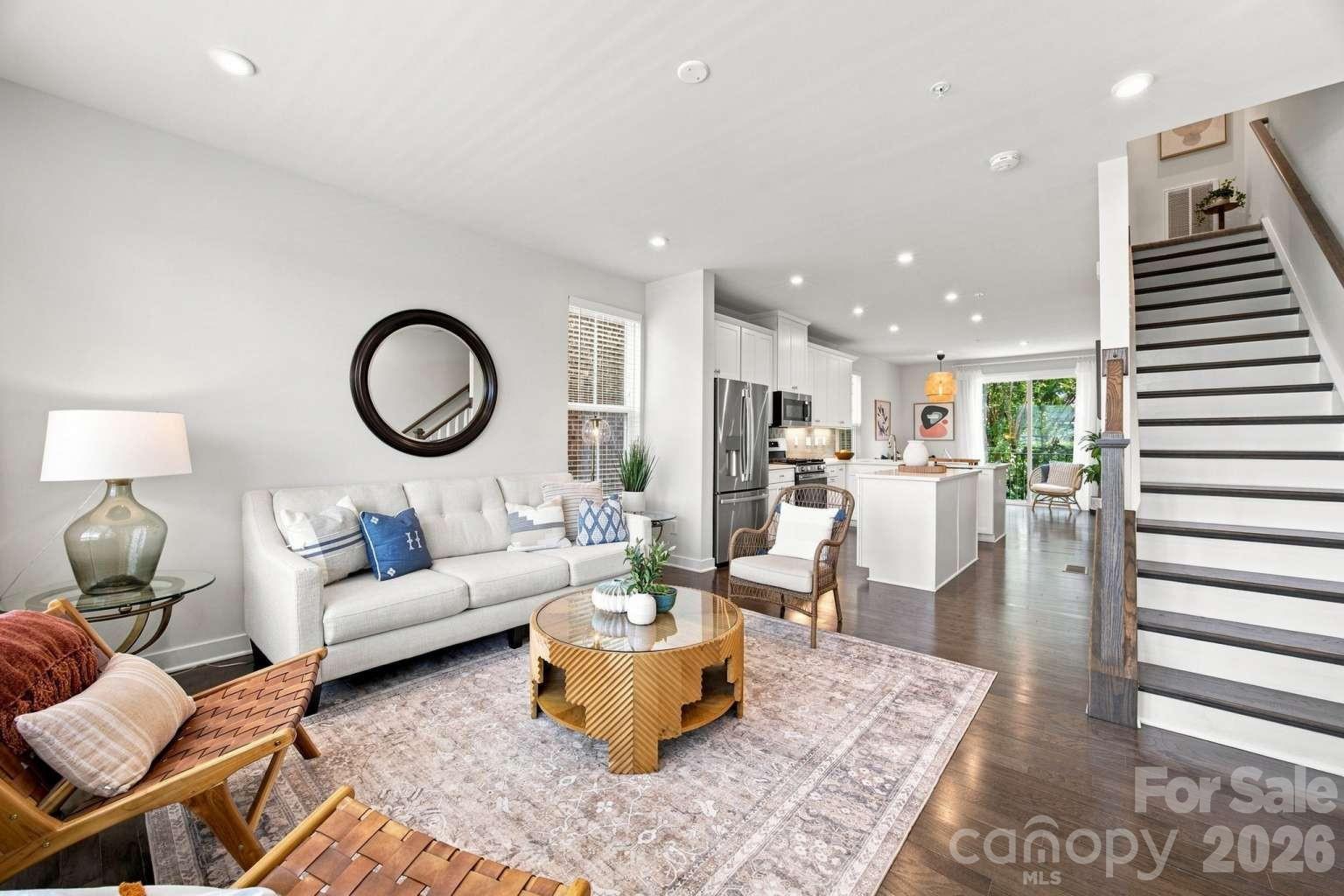 260 Parkwood Avenue Property Photo 19