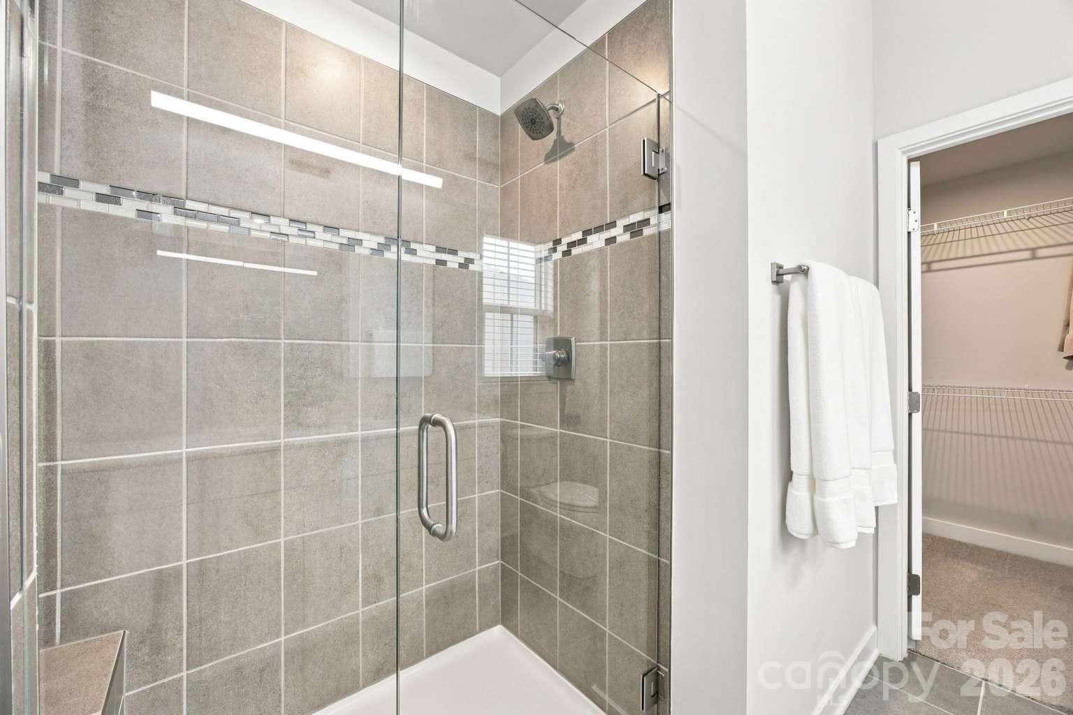260 Parkwood Avenue Property Photo 26