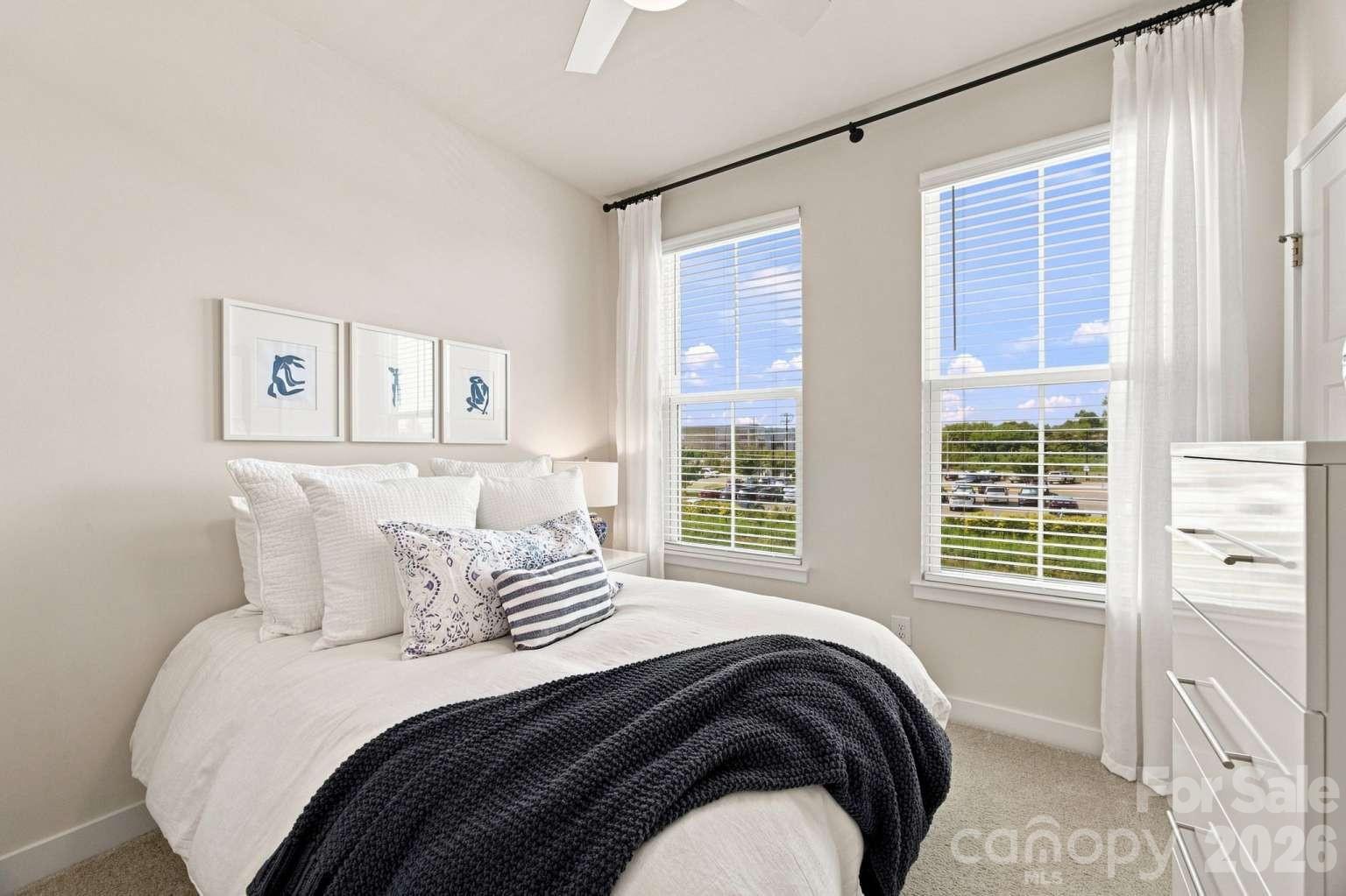 260 Parkwood Avenue Property Photo 30