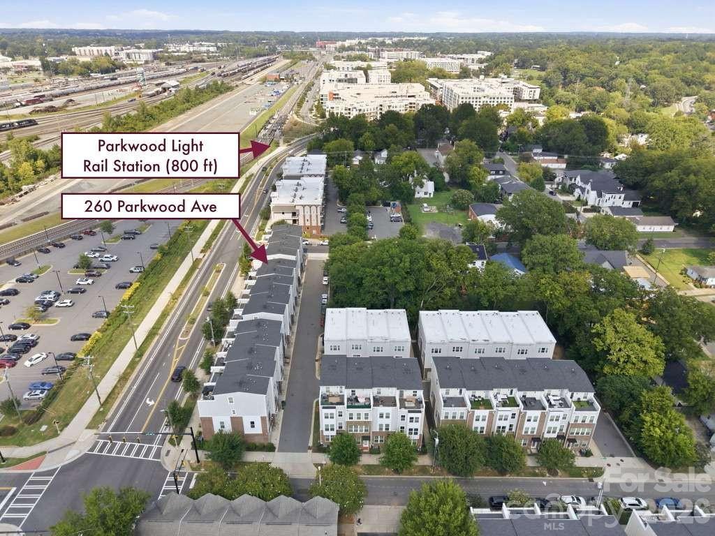 260 Parkwood Avenue Property Photo 43