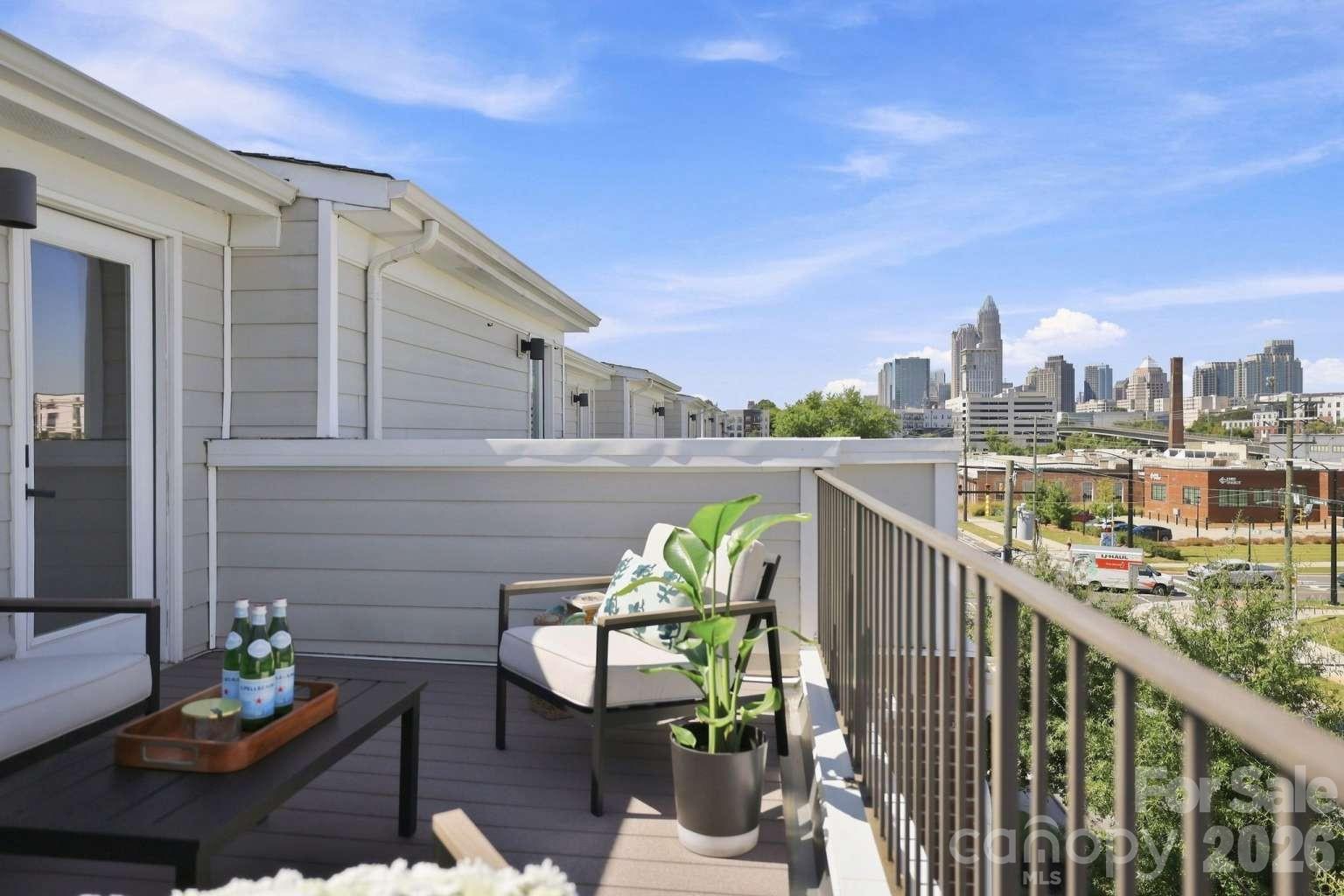 260 Parkwood Avenue Property Photo 47