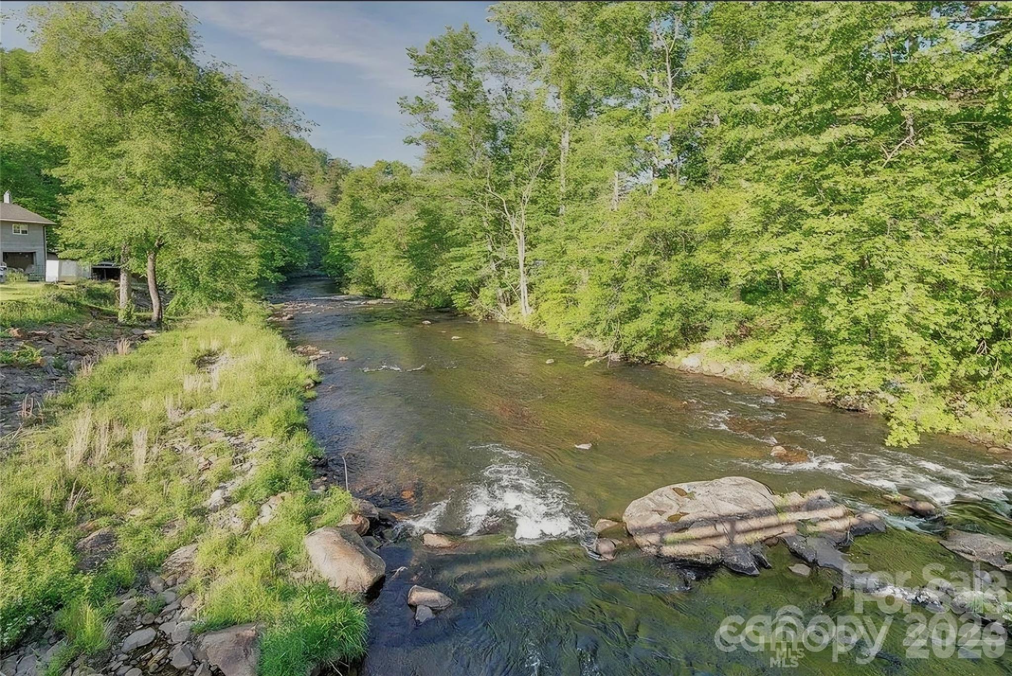 174 Nix Creek Road Property Photo 1