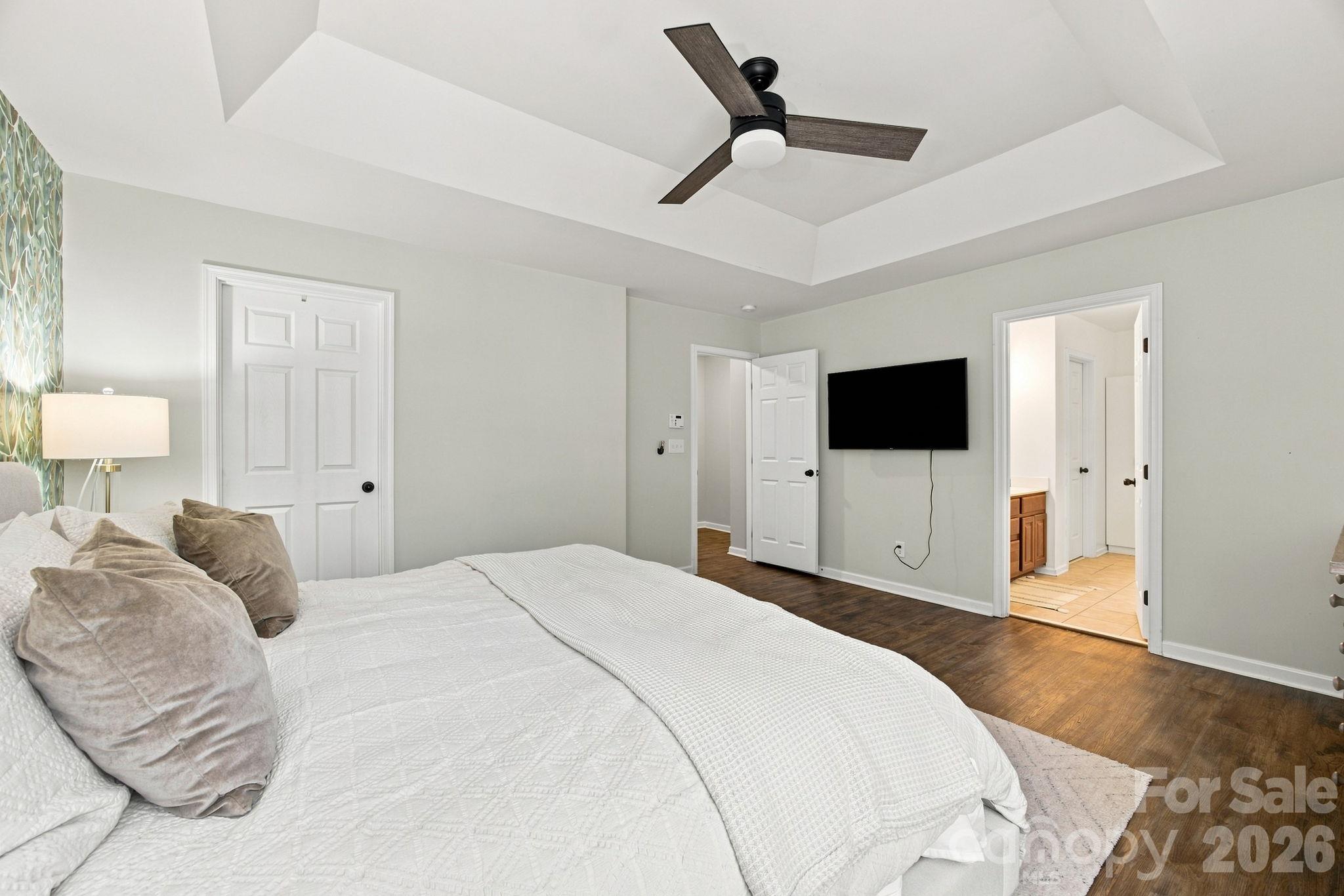 2335 Whitford Lane Property Photo 18