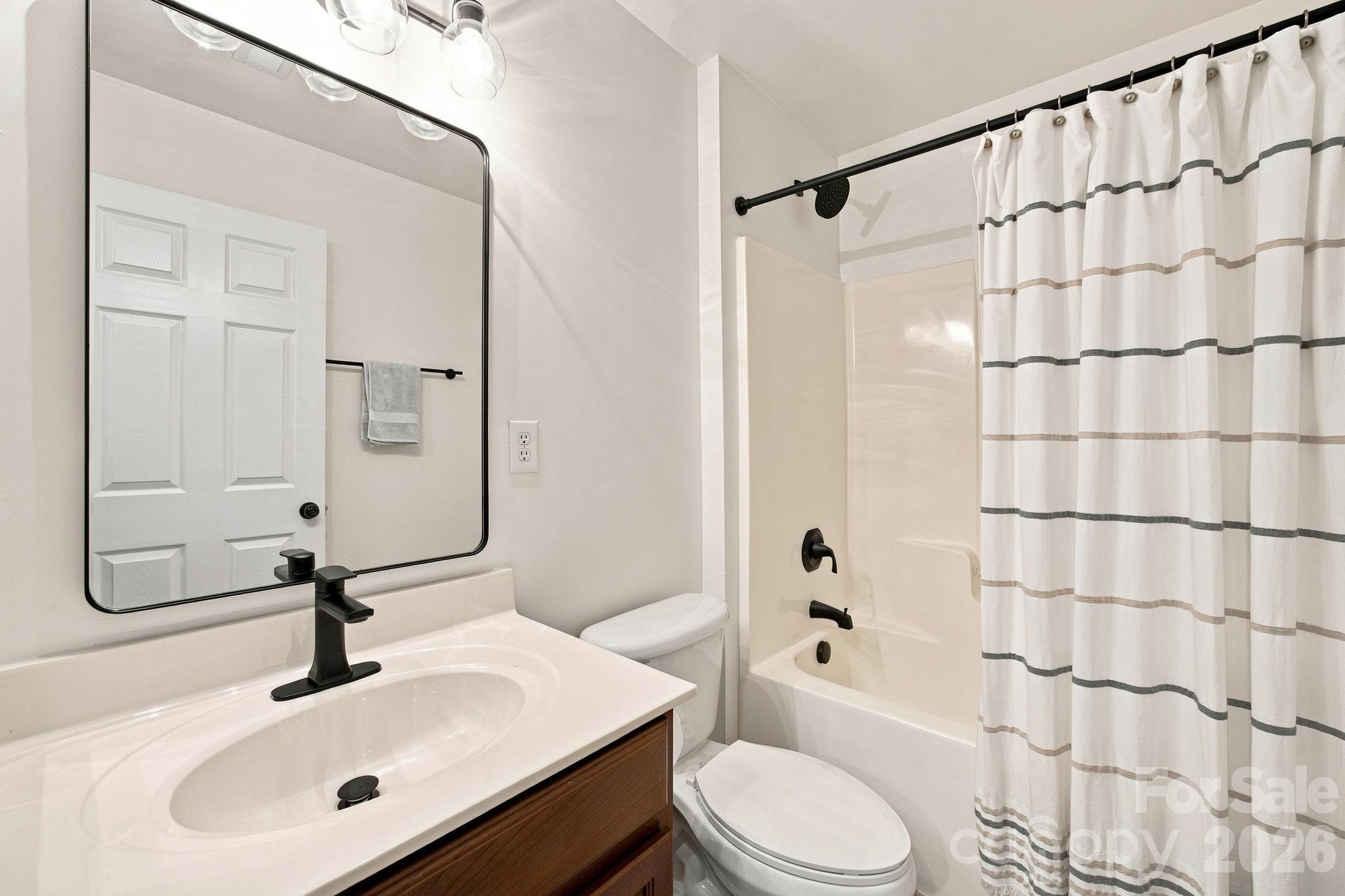 2335 Whitford Lane Property Photo 23
