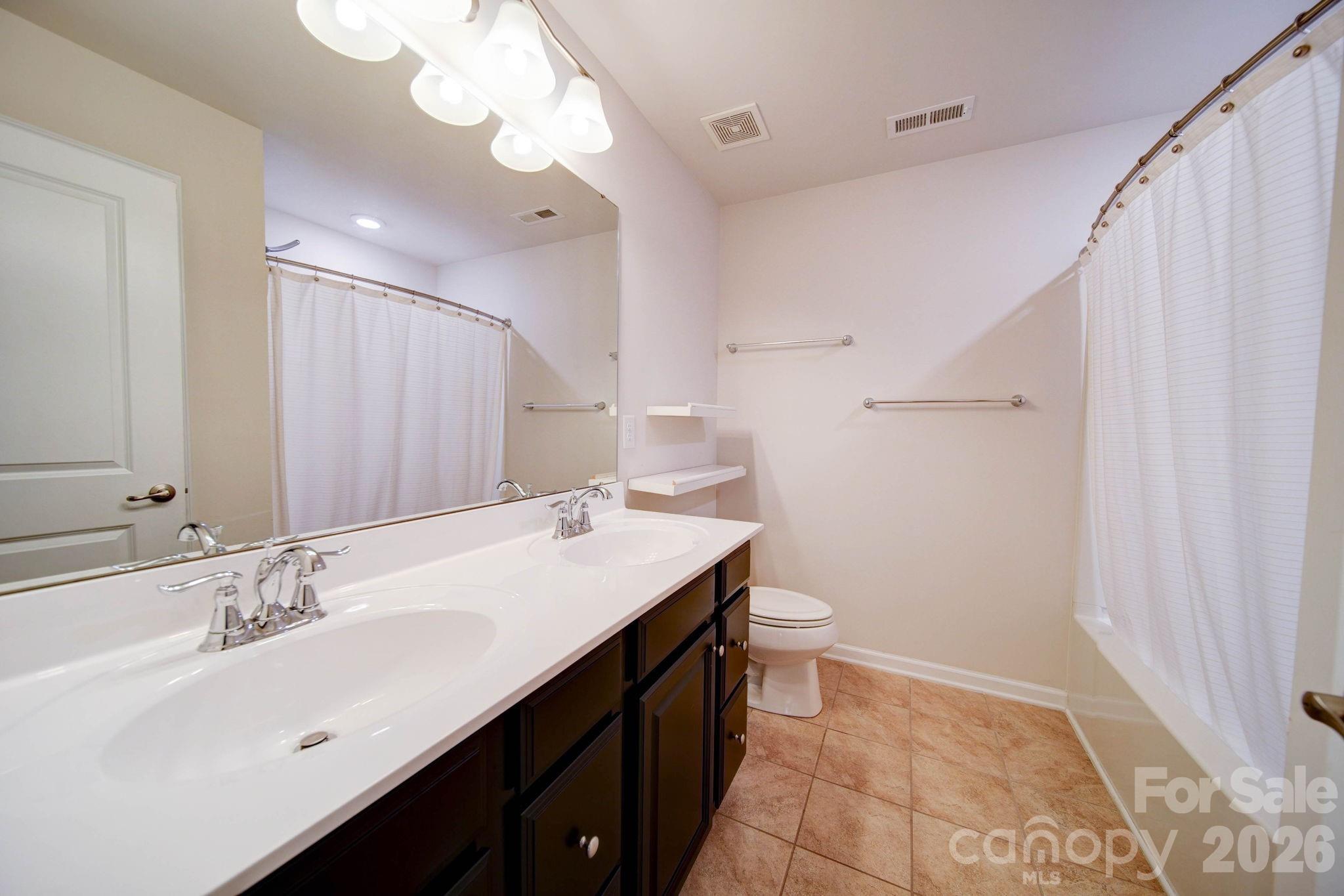 171 Welcombe Street Property Photo 36