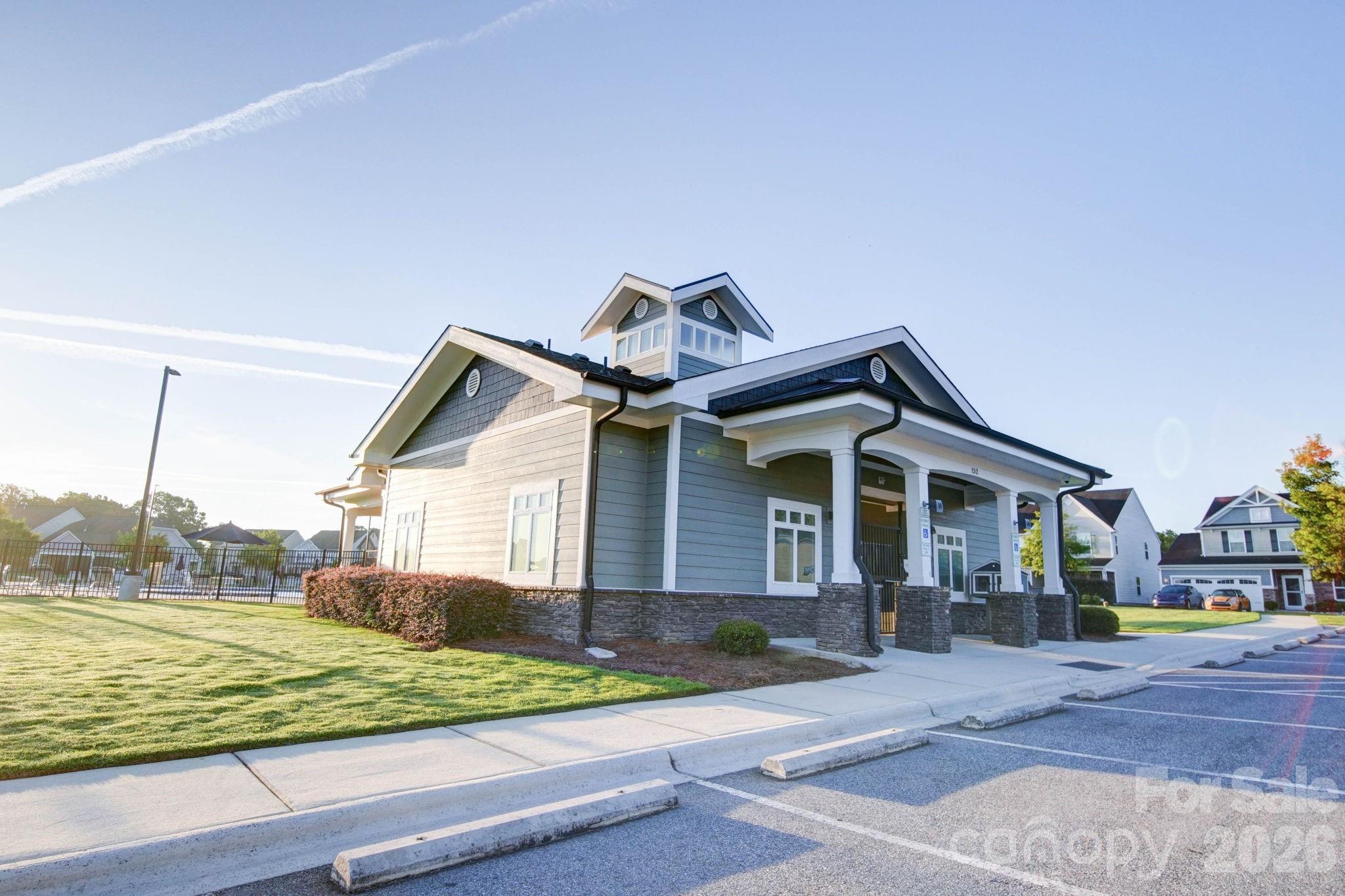 171 Welcombe Street Property Photo 45
