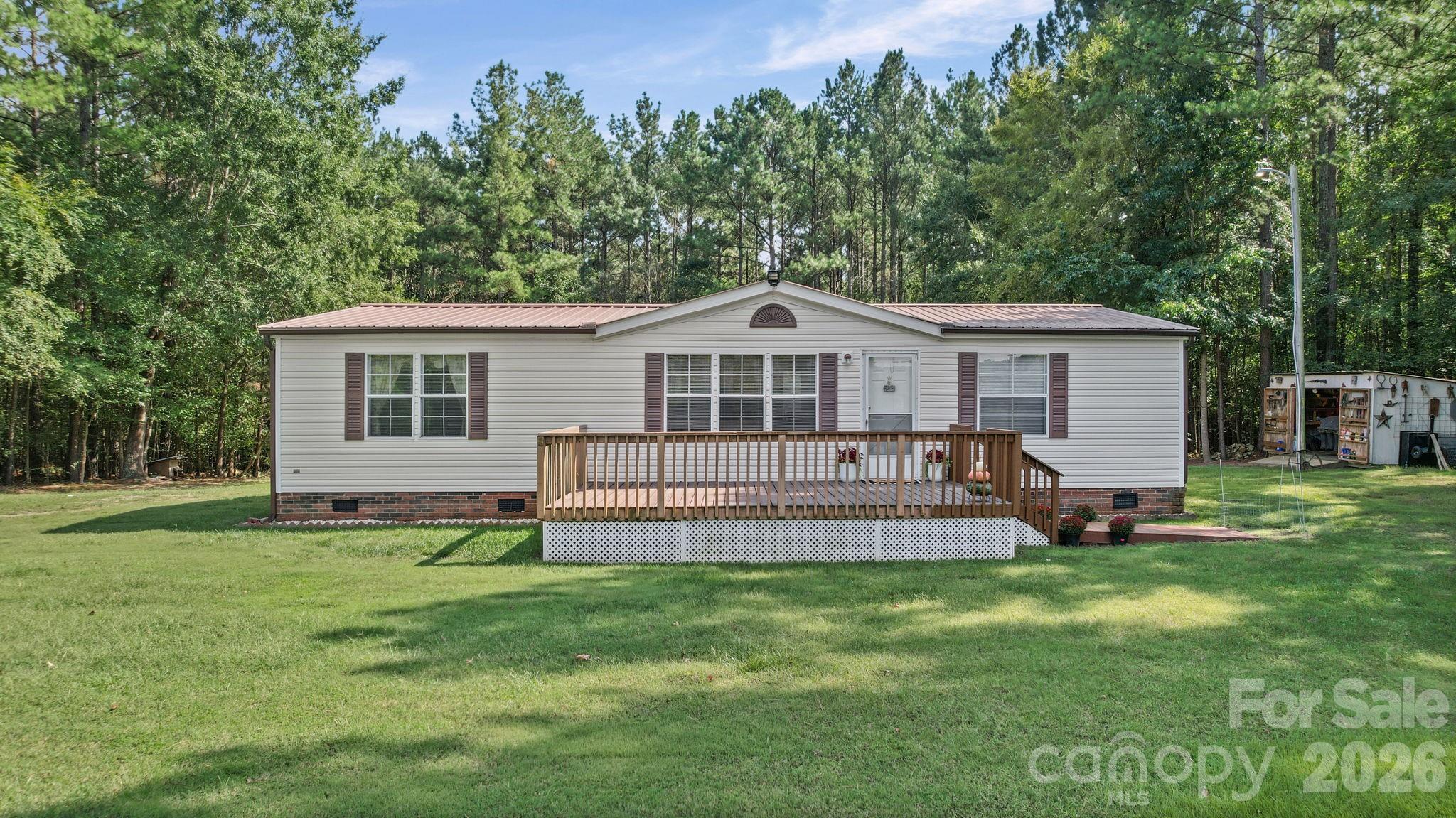 420 Panther Point Trail Property Photo 1