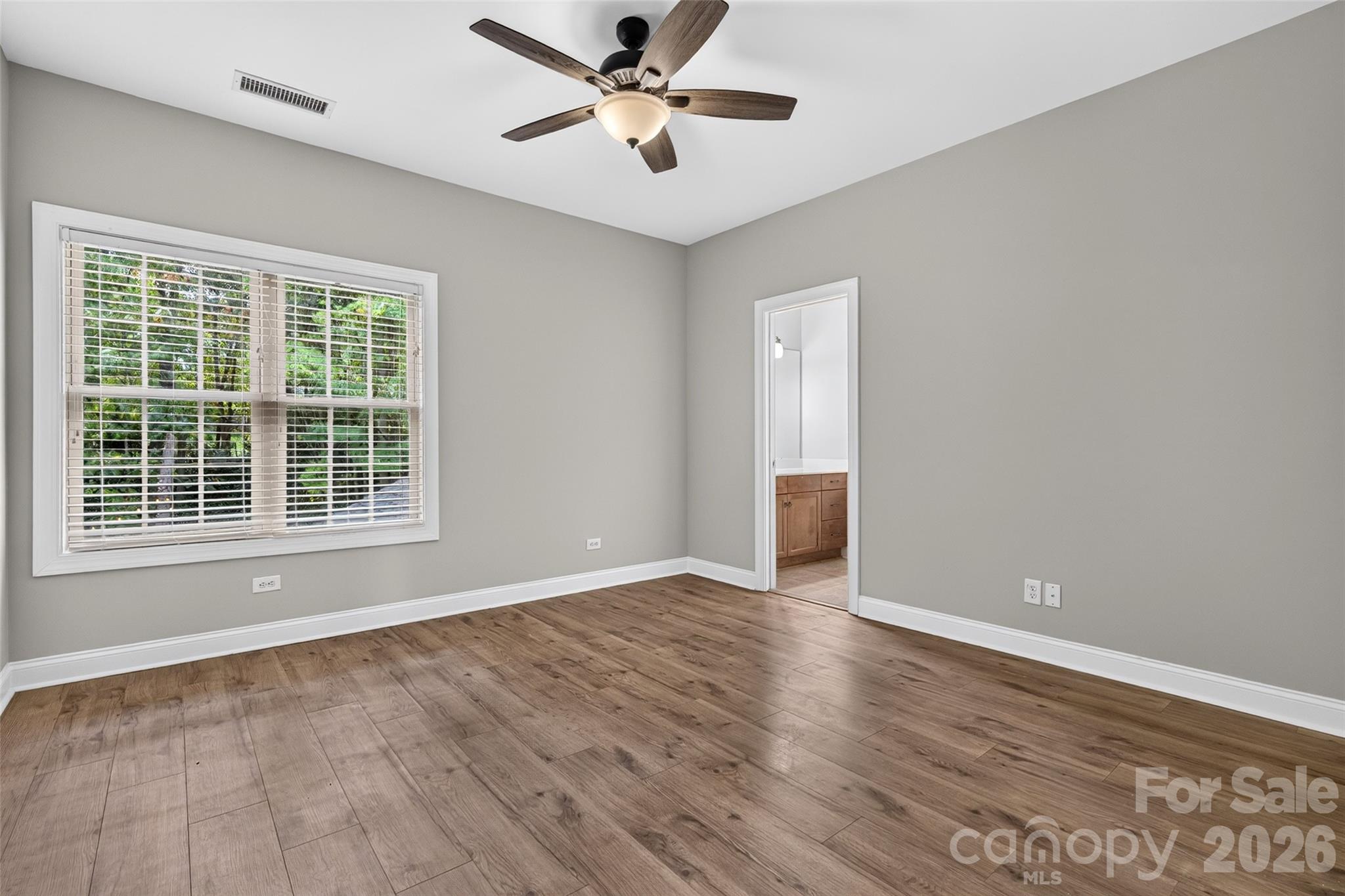 3941 Grovesner Street Property Photo 29