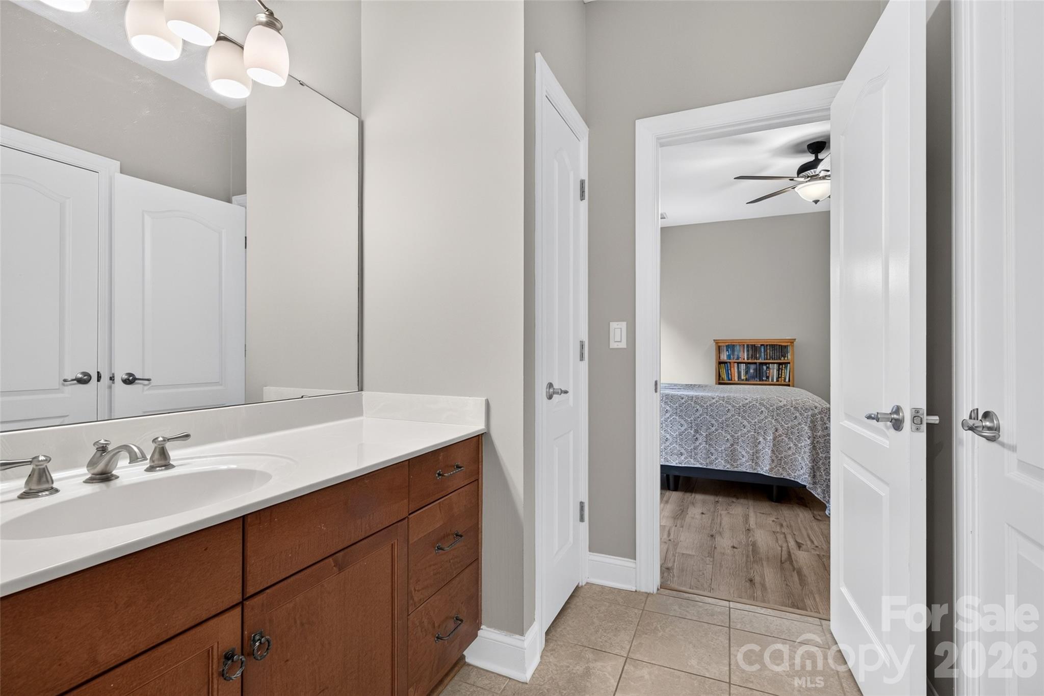 3941 Grovesner Street Property Photo 33