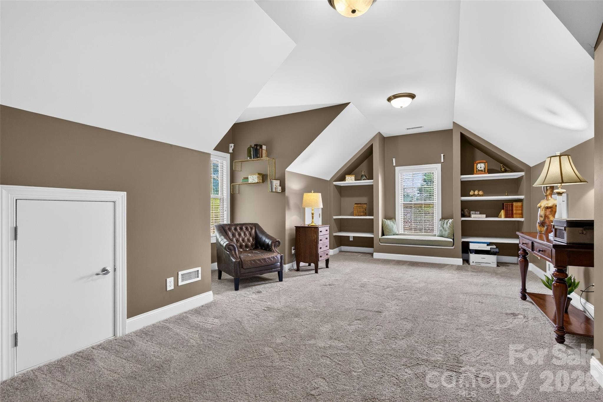 3941 Grovesner Street Property Photo 39