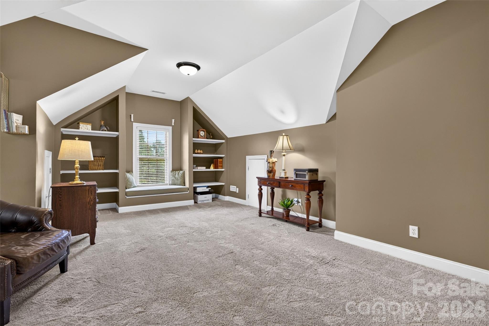 3941 Grovesner Street Property Photo 40