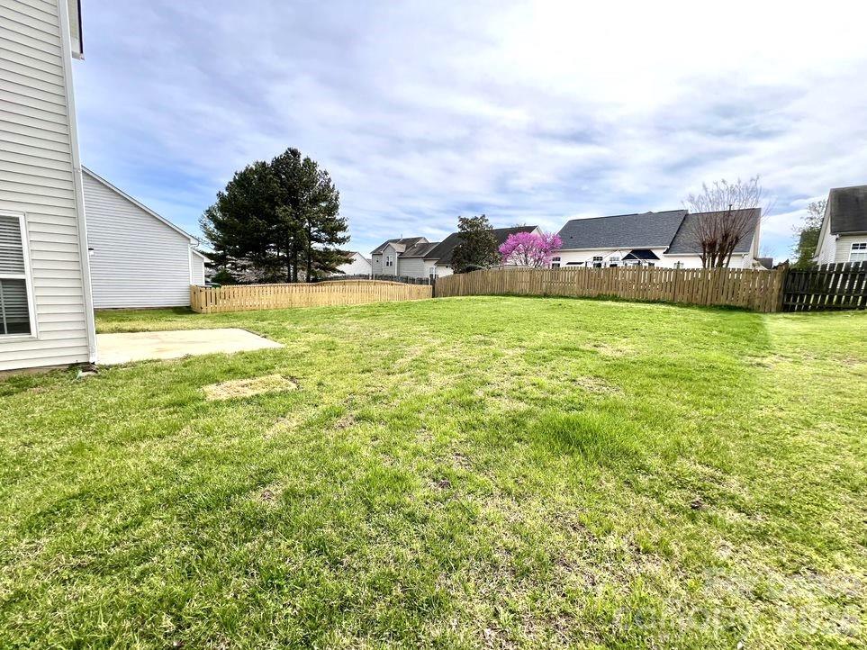 3519 Balsam Tree Drive Property Photo 25