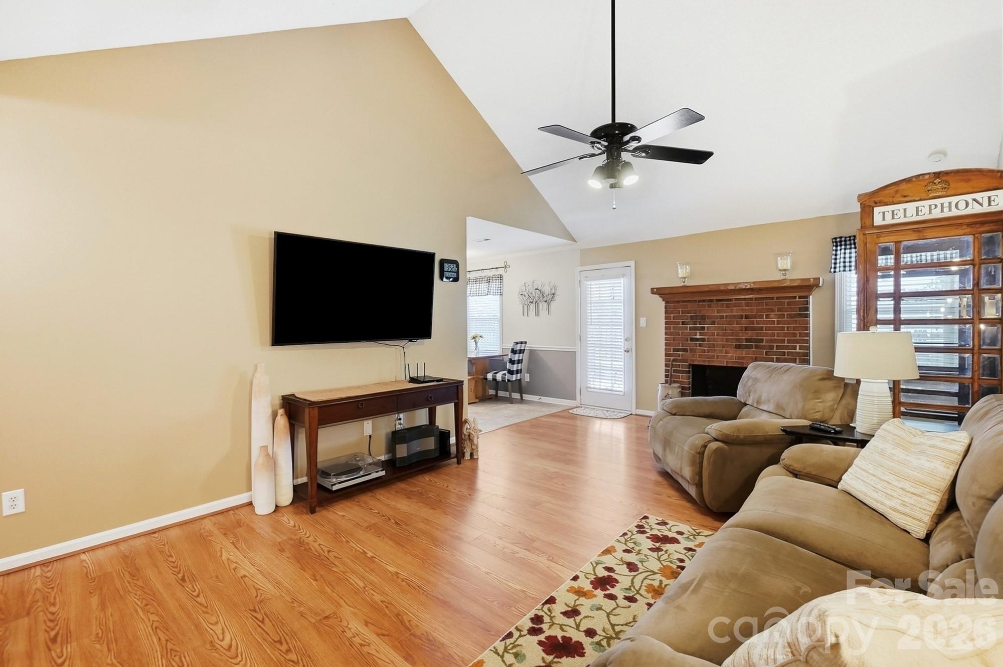 7601 Gillman Court Property Photo 8