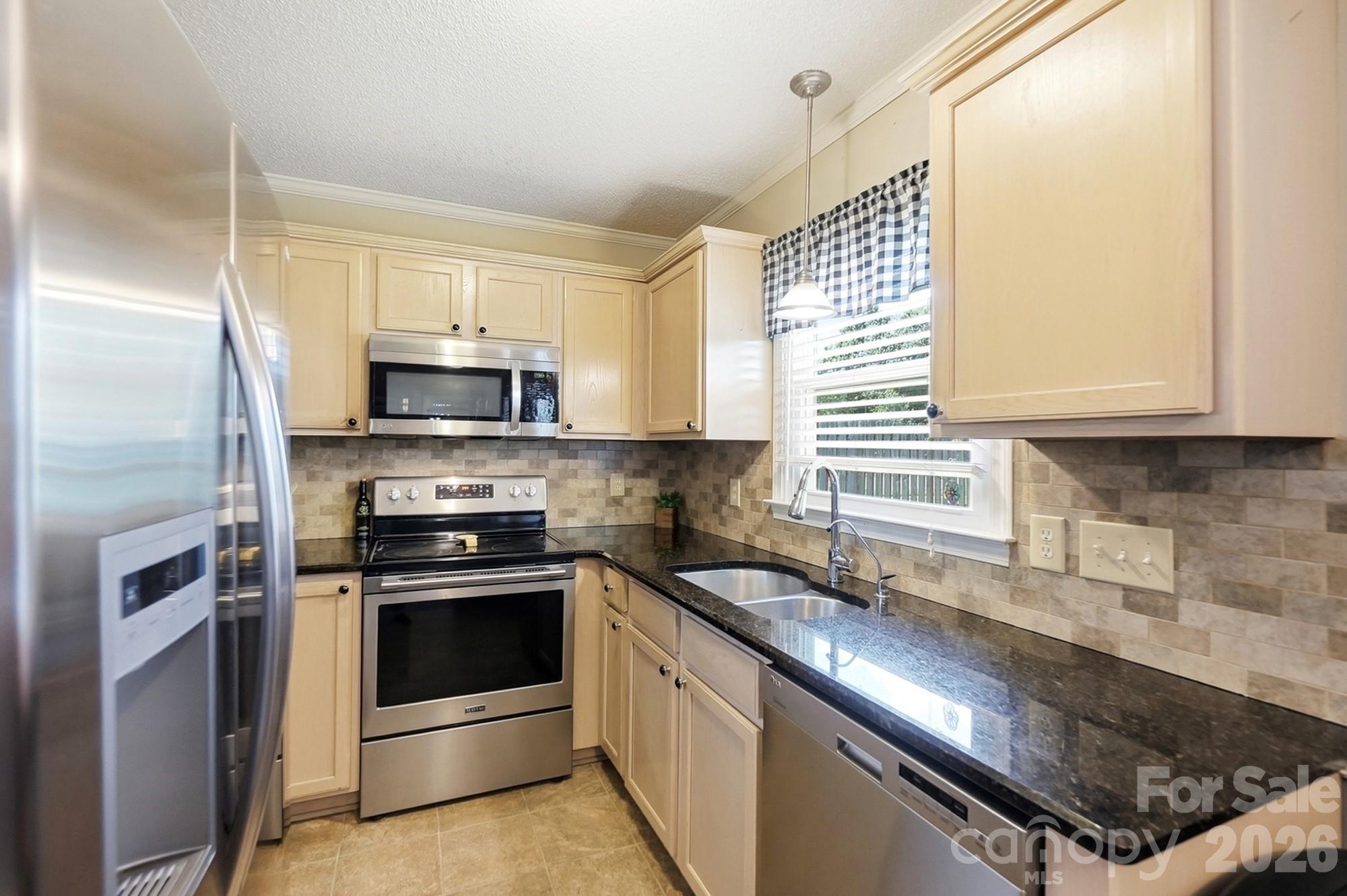 7601 Gillman Court Property Photo 13