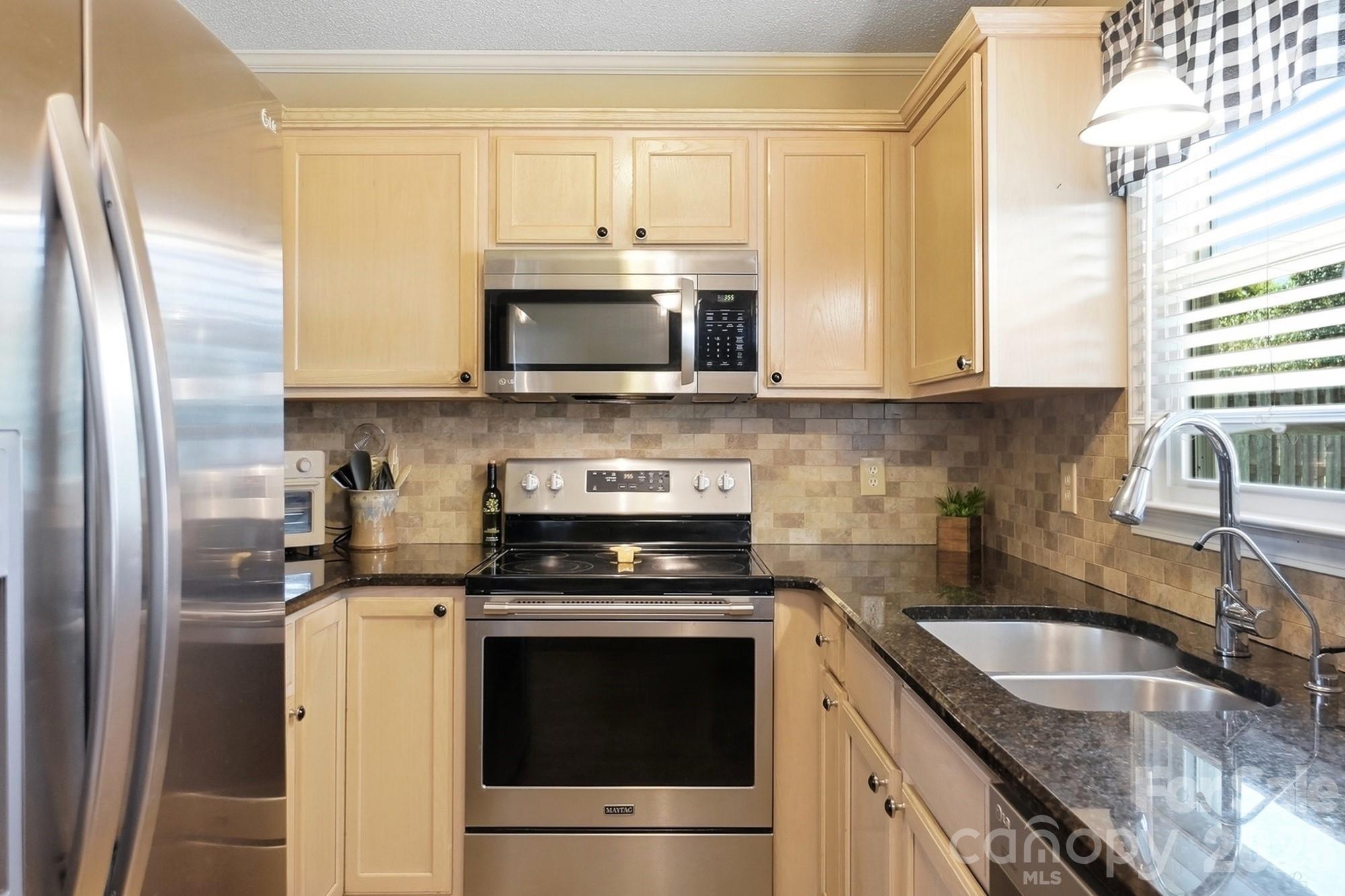 7601 Gillman Court Property Photo 14