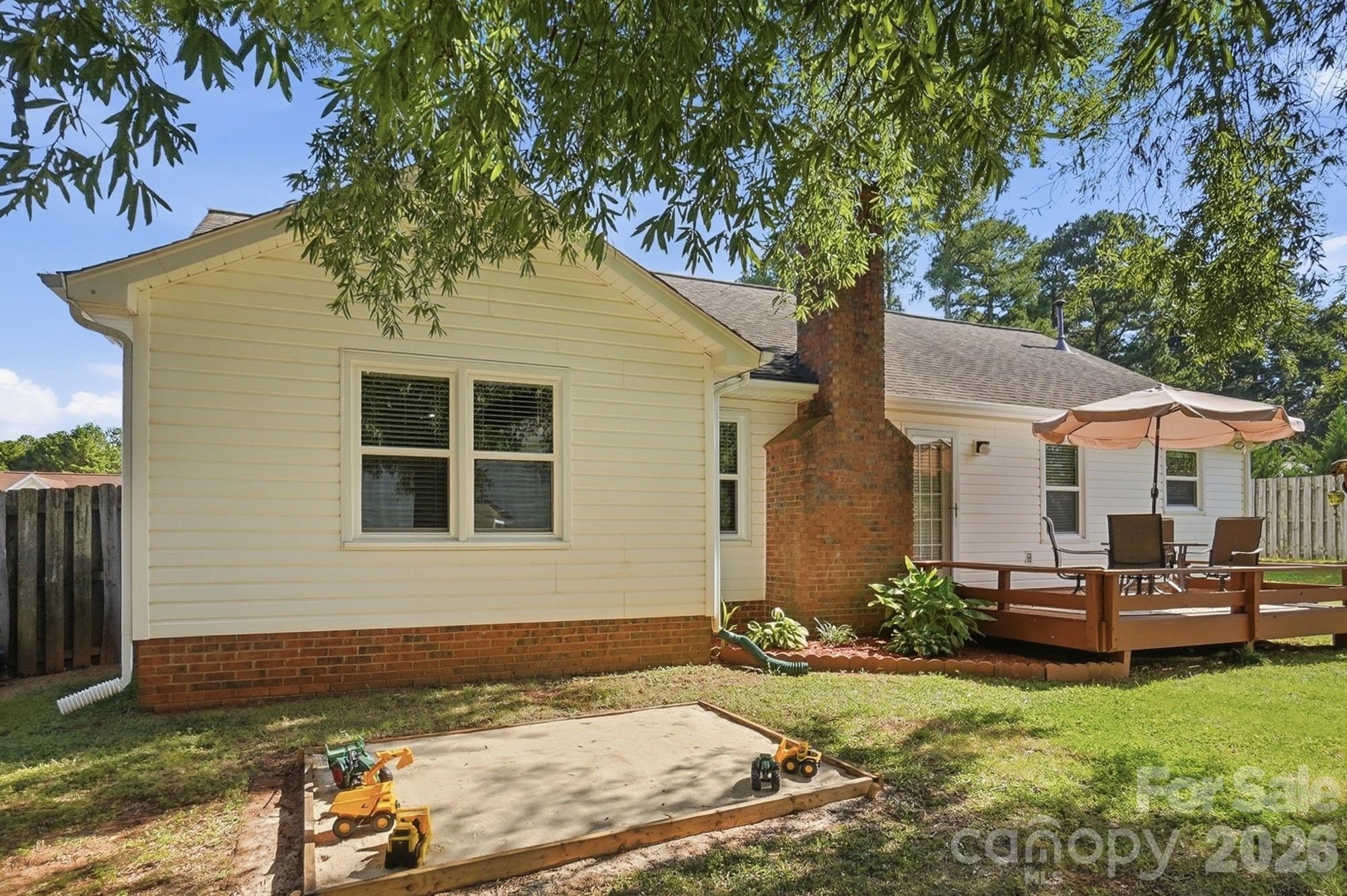 7601 Gillman Court Property Photo 35
