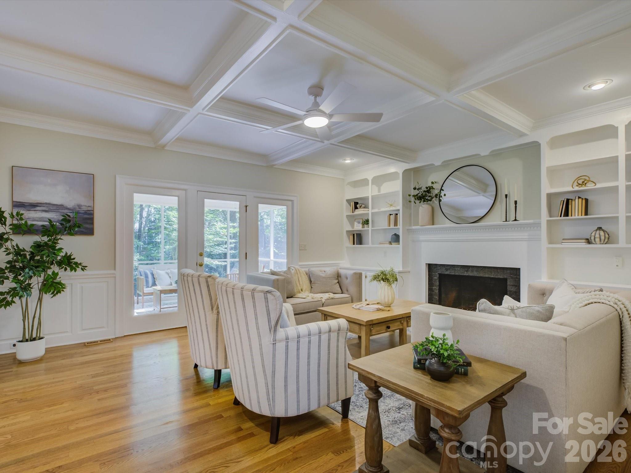 2503 Winding Oak Drive Property Photo 6