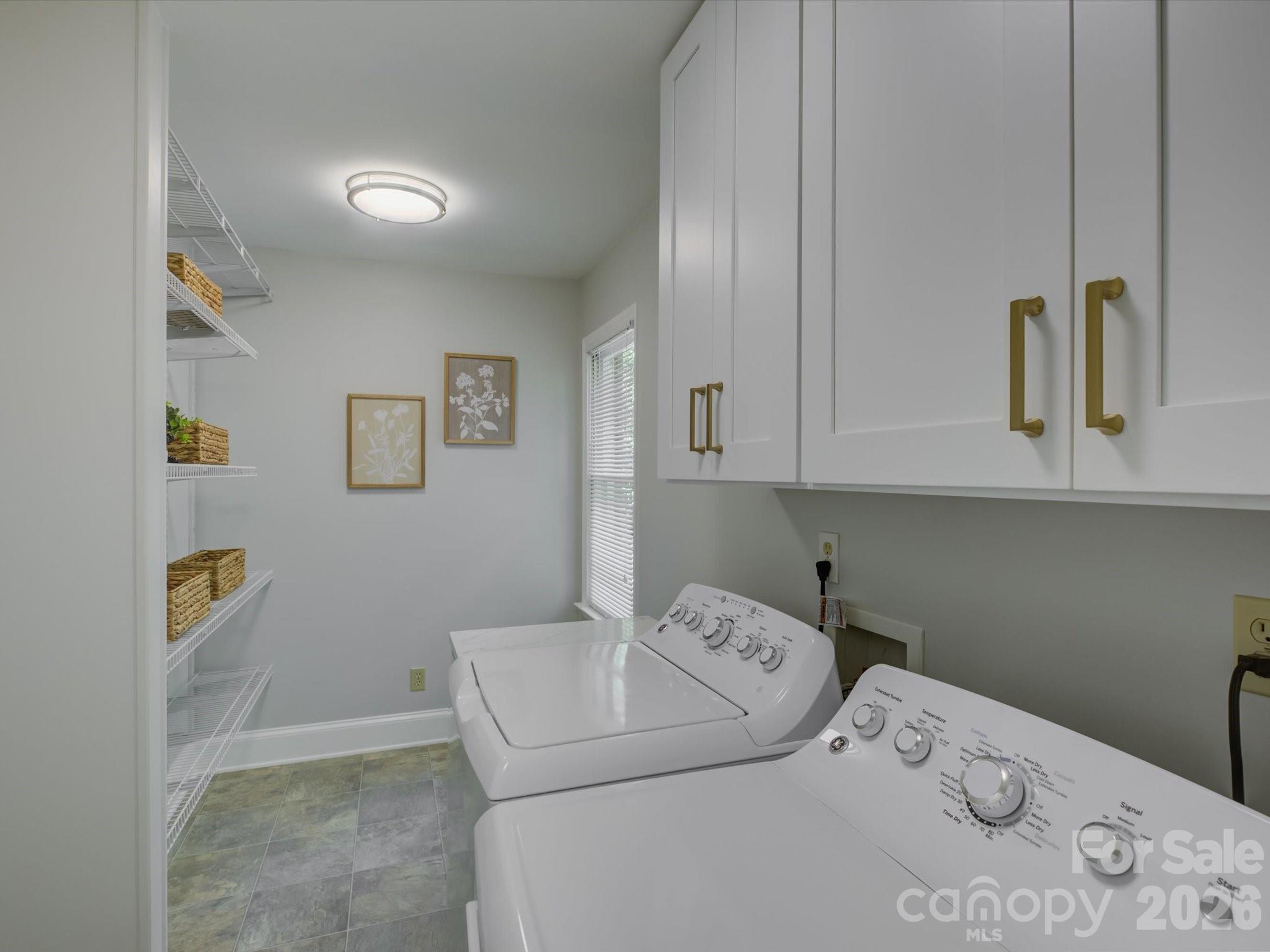 2503 Winding Oak Drive Property Photo 20