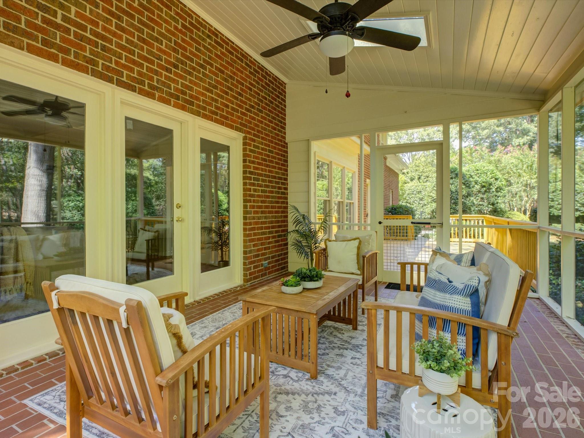 2503 Winding Oak Drive Property Photo 37