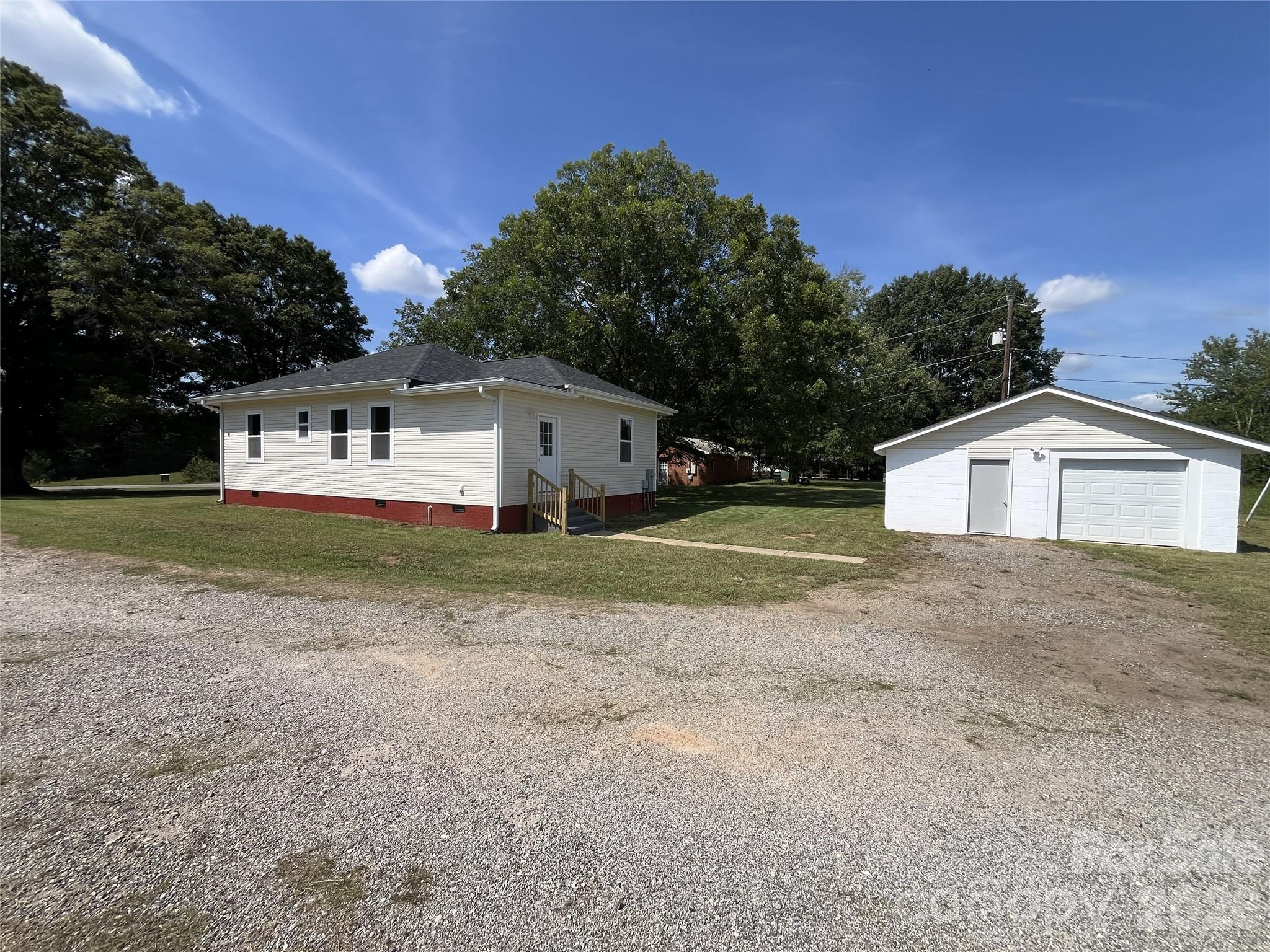6270 Nc 16 Highway Property Photo 5