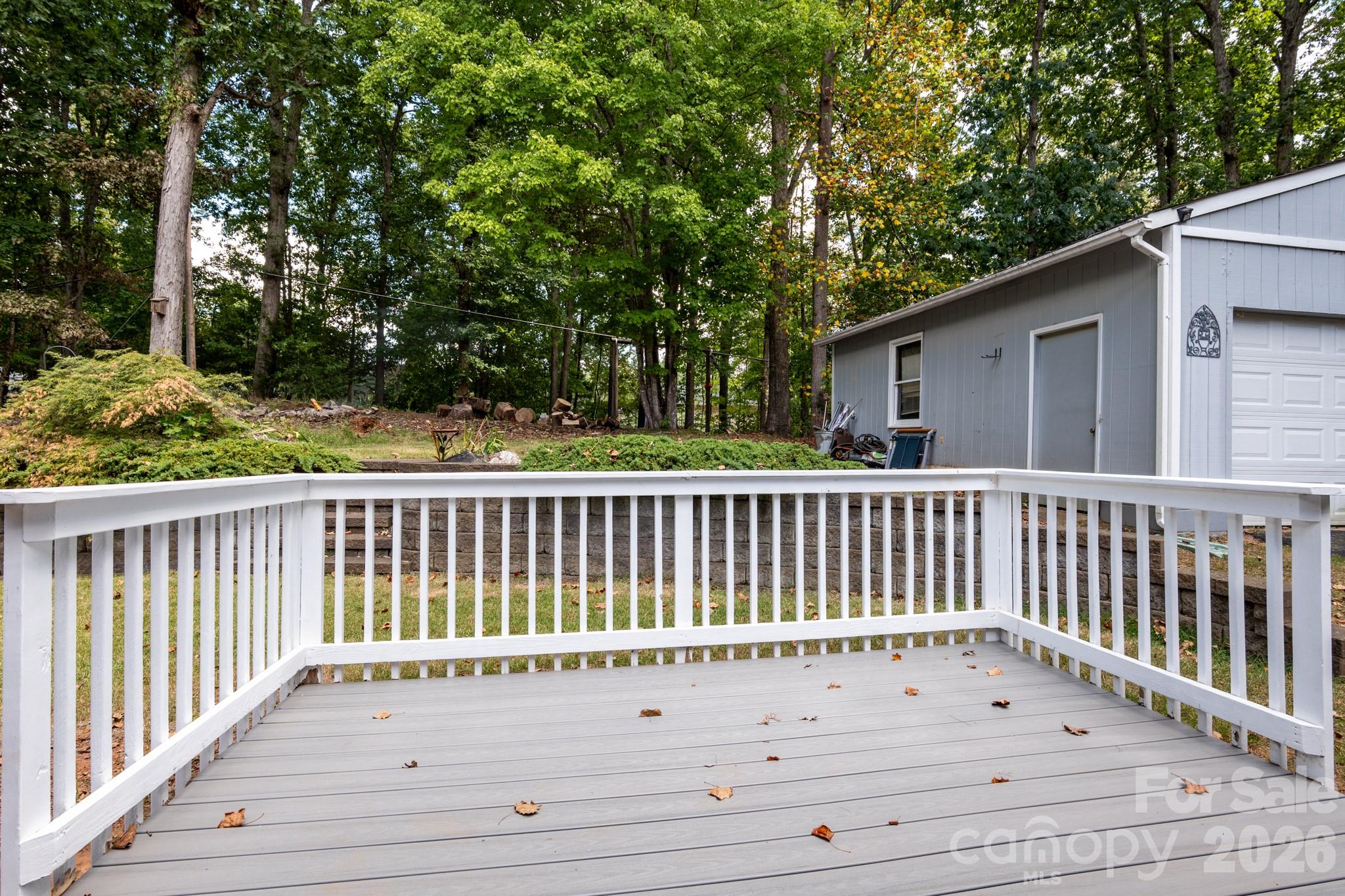 1732 Forest Lake Drive Property Photo 20