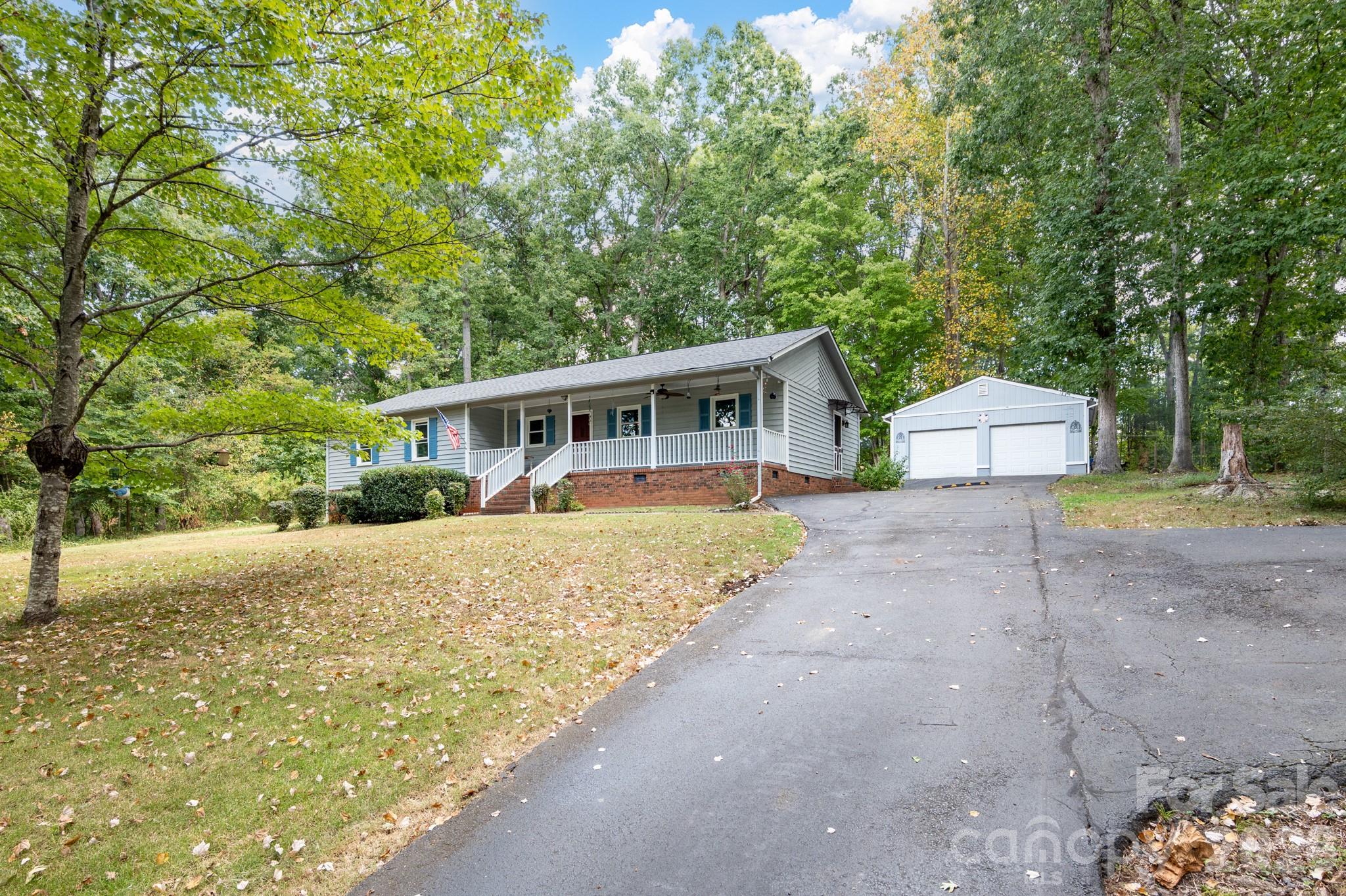 1732 Forest Lake Drive Property Photo 28