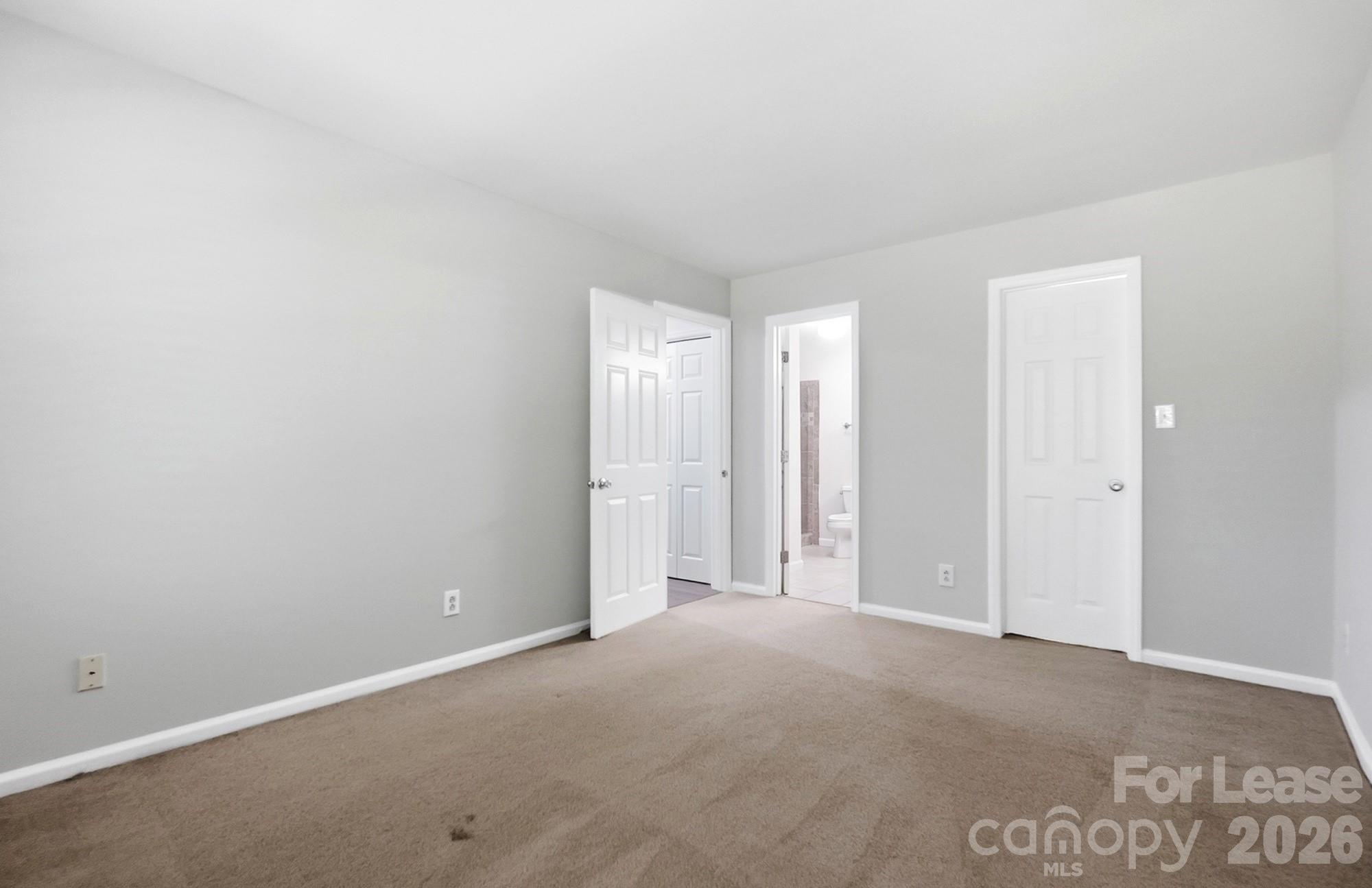6000 Gray Gate Lane C Property Photo 19