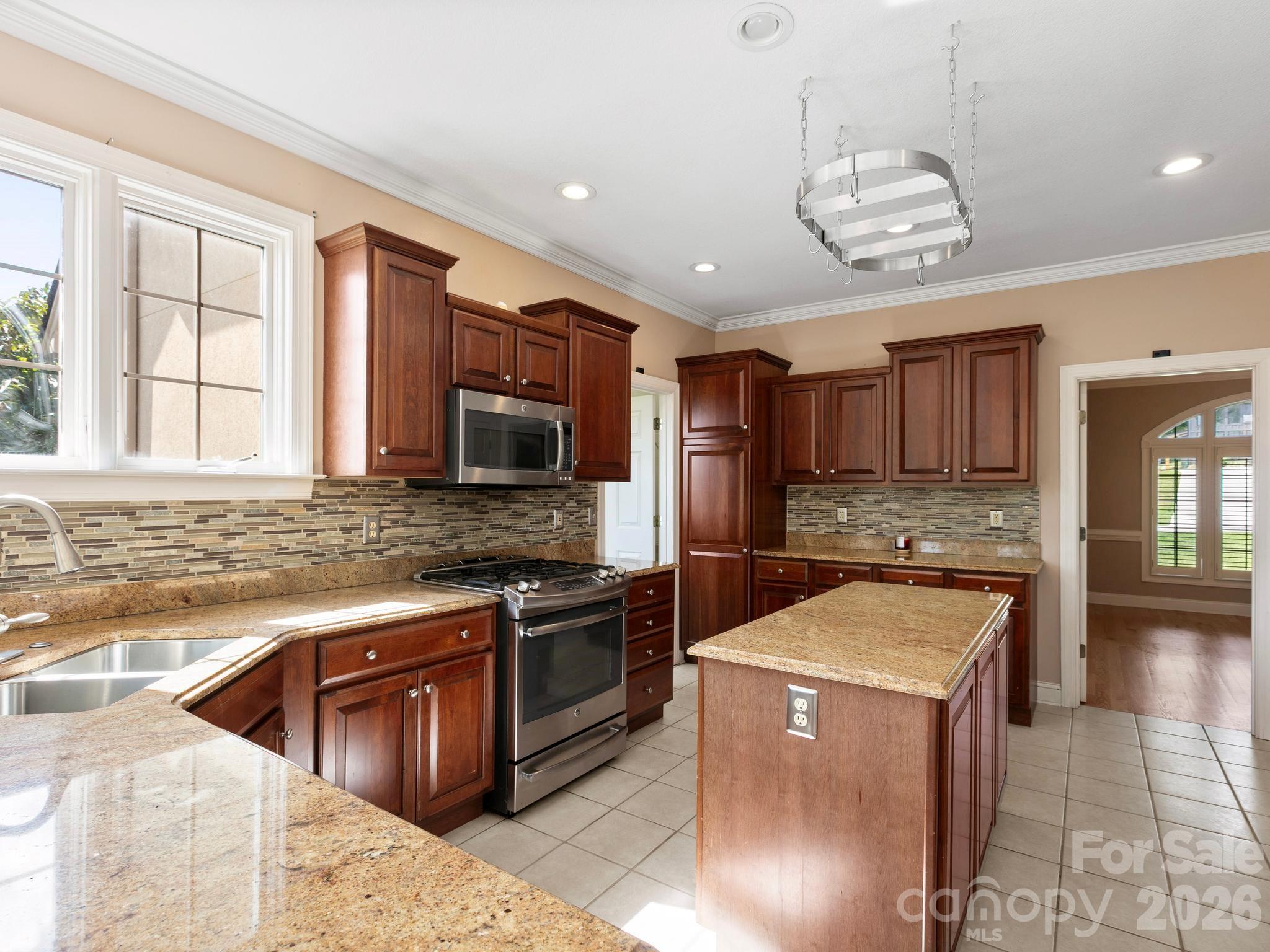 7 Round Robin Lane Property Photo 6