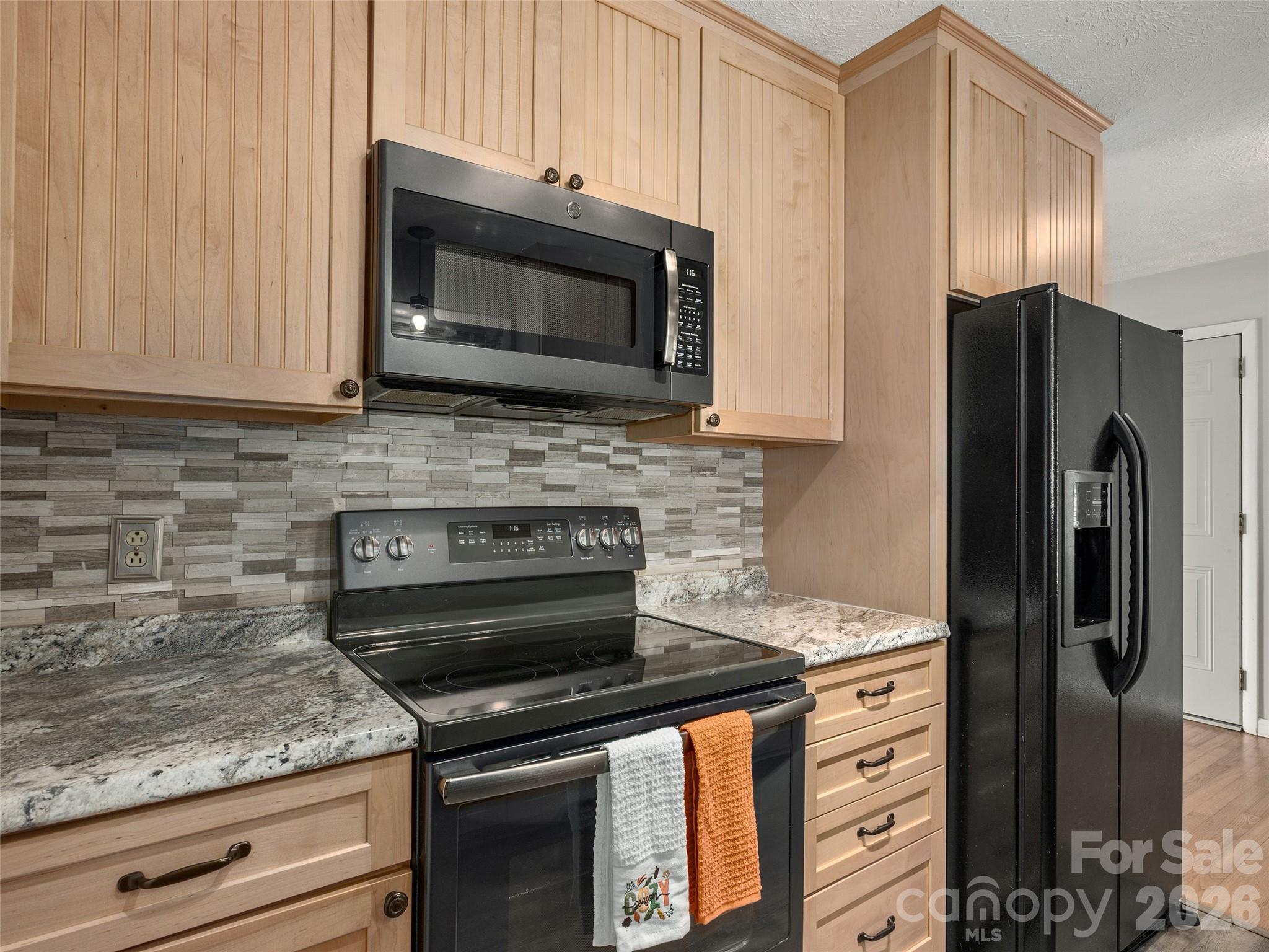 407 Lower Grassy Branch Road Property Photo 9