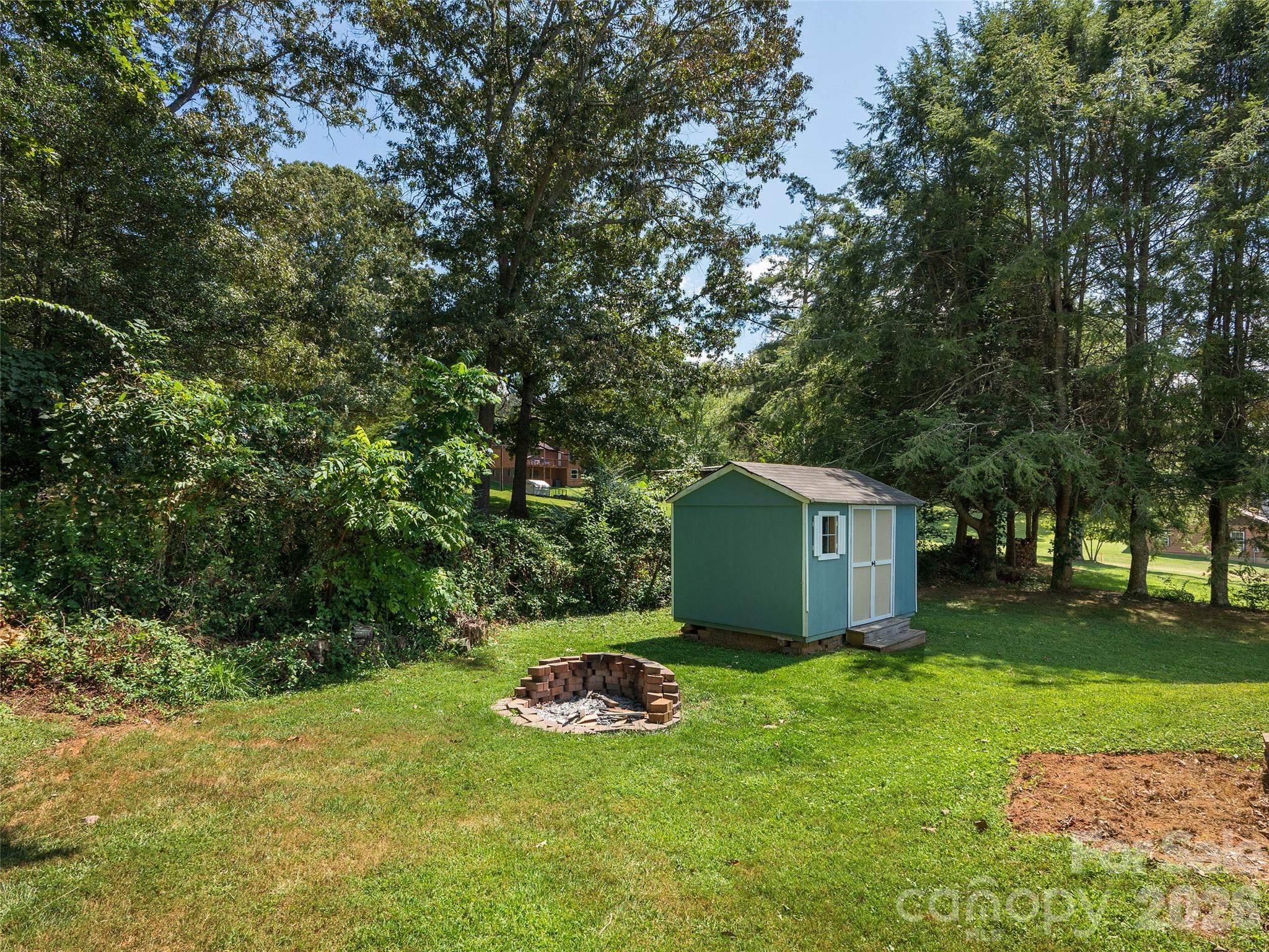 407 Lower Grassy Branch Road Property Photo 18