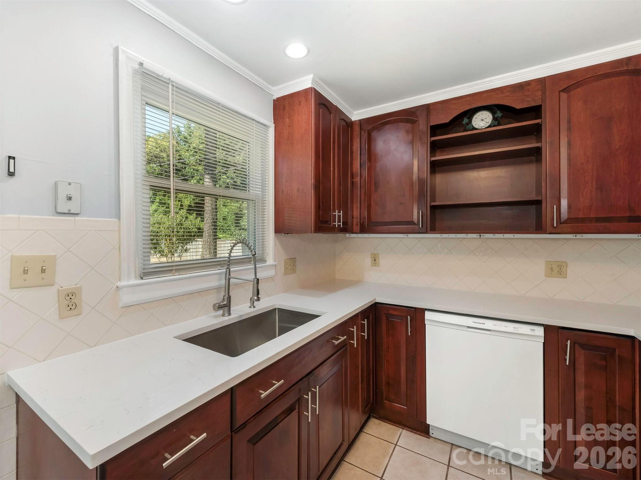 5208 Furman Place Property Photo 28