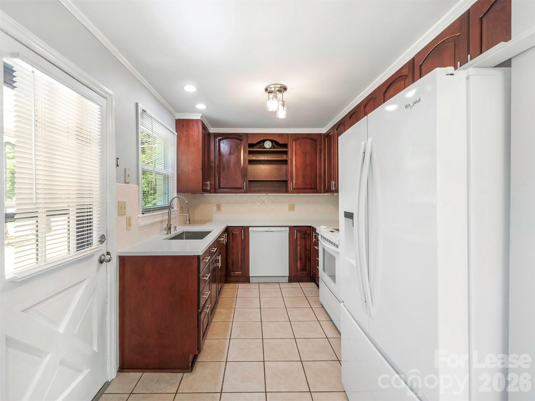 5208 Furman Place Property Photo 29