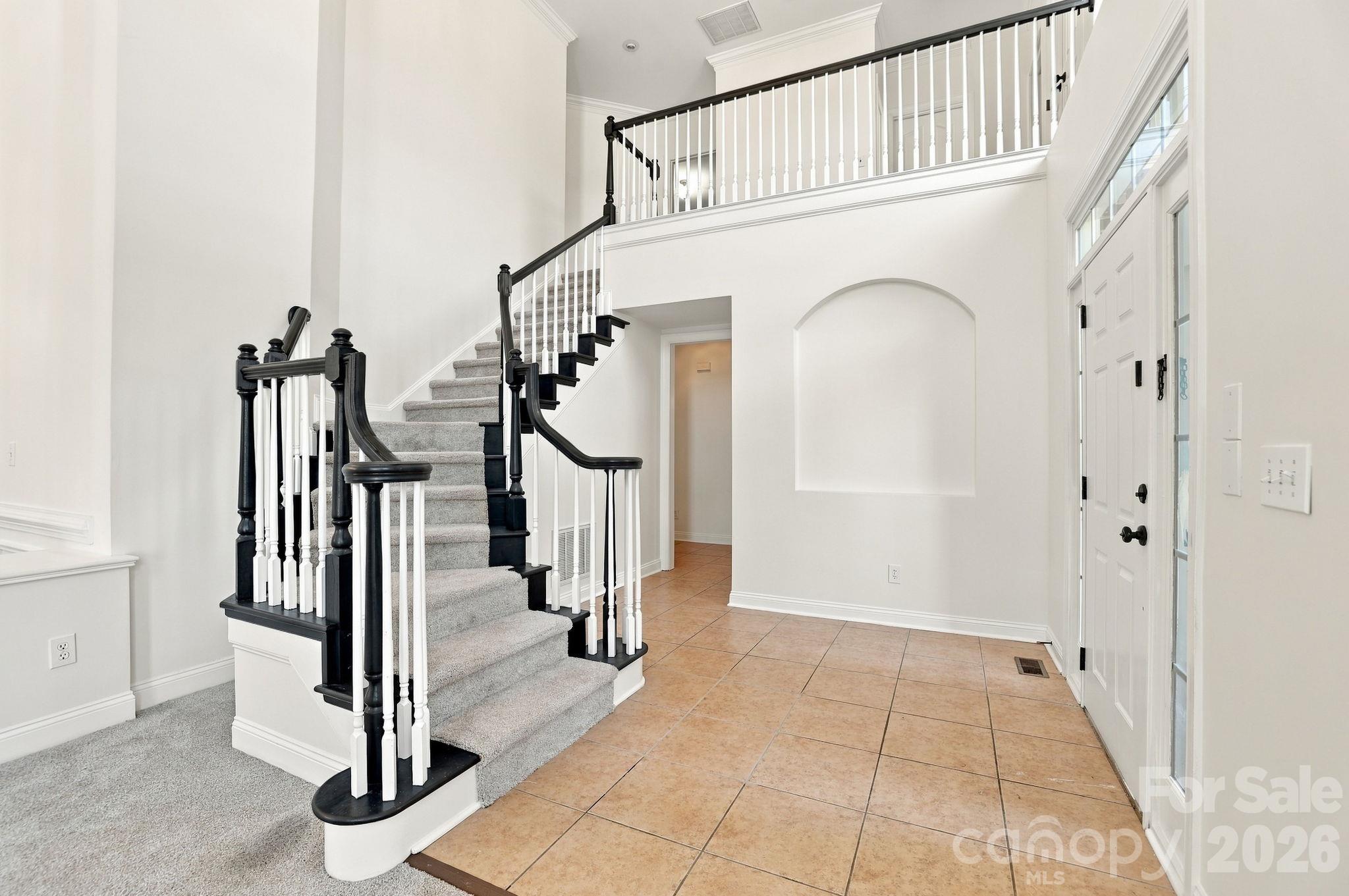 3439 Twelve Oaks Place Property Photo 2