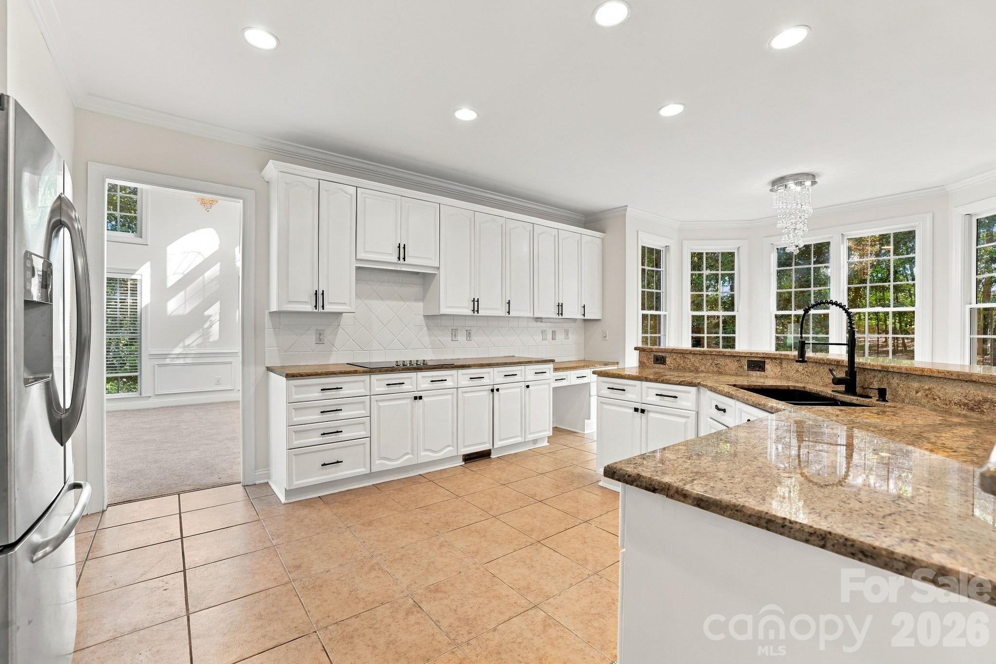 3439 Twelve Oaks Place Property Photo 10