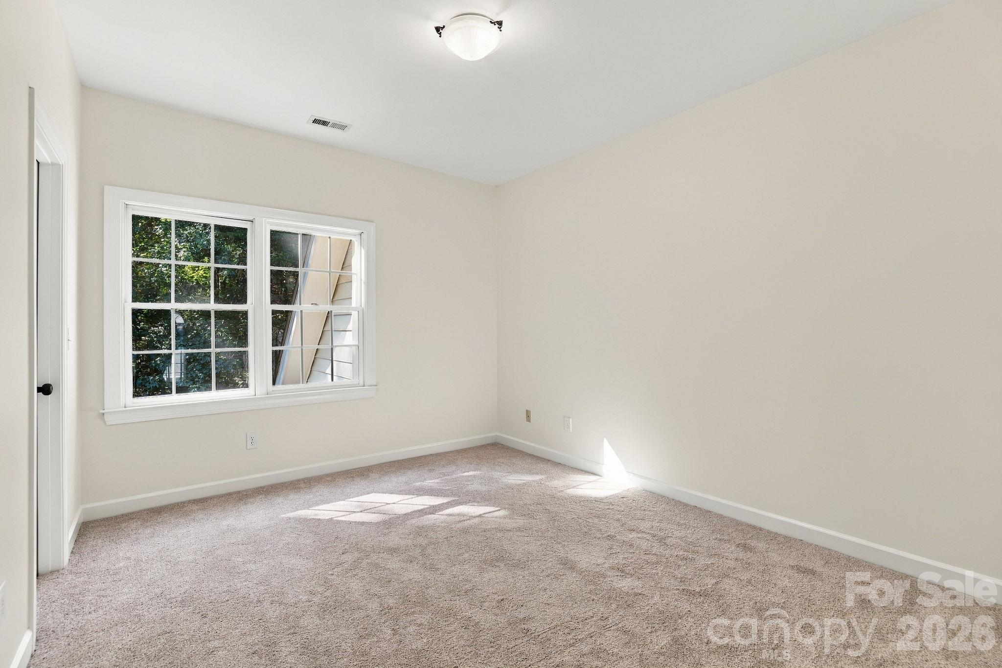 3439 Twelve Oaks Place Property Photo 29