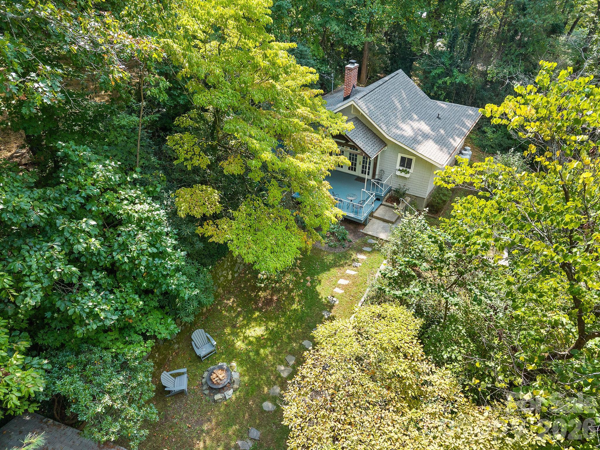 240 Seneca Boulevard Property Photo 6
