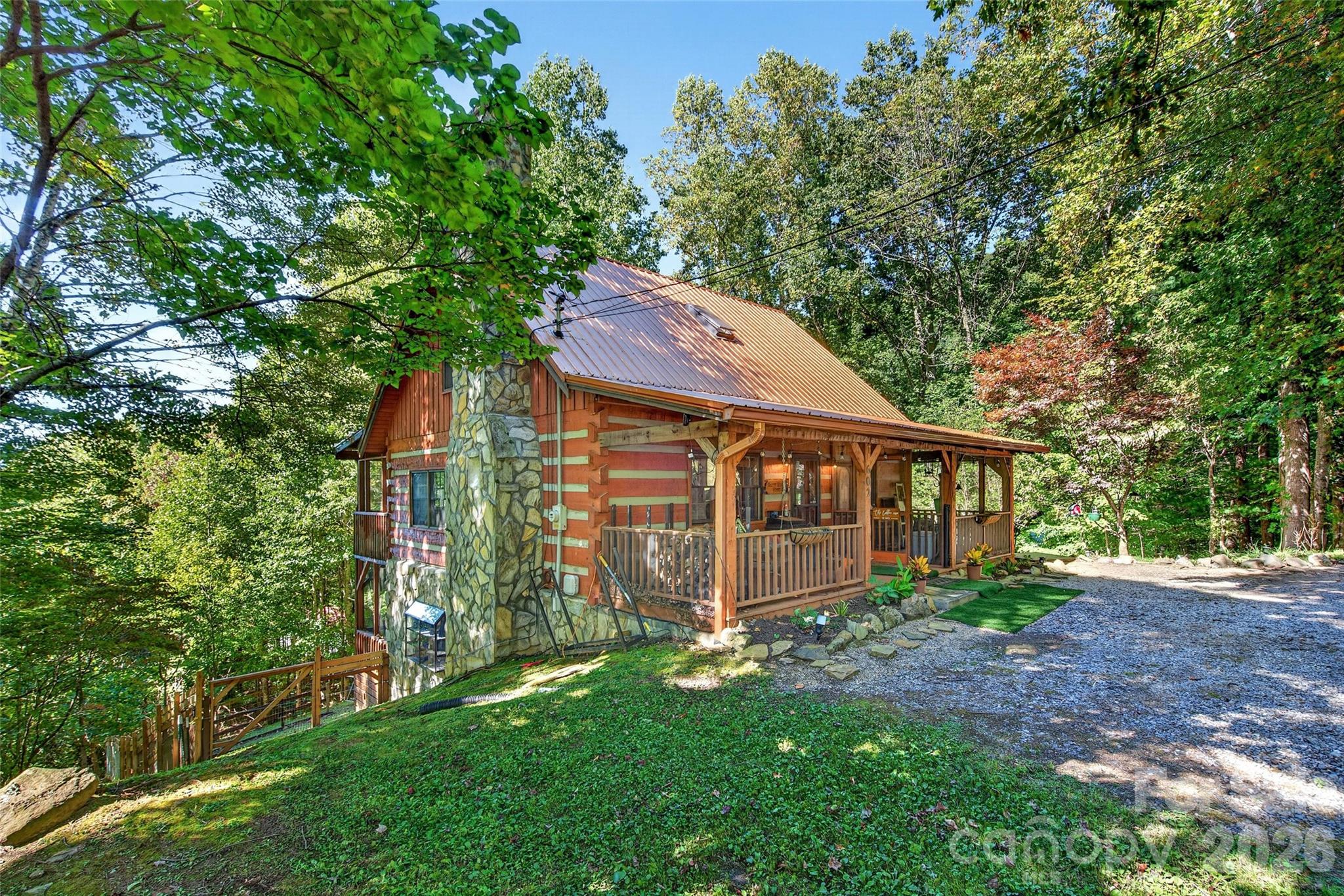 602 Quail Cove Road Property Photo 3