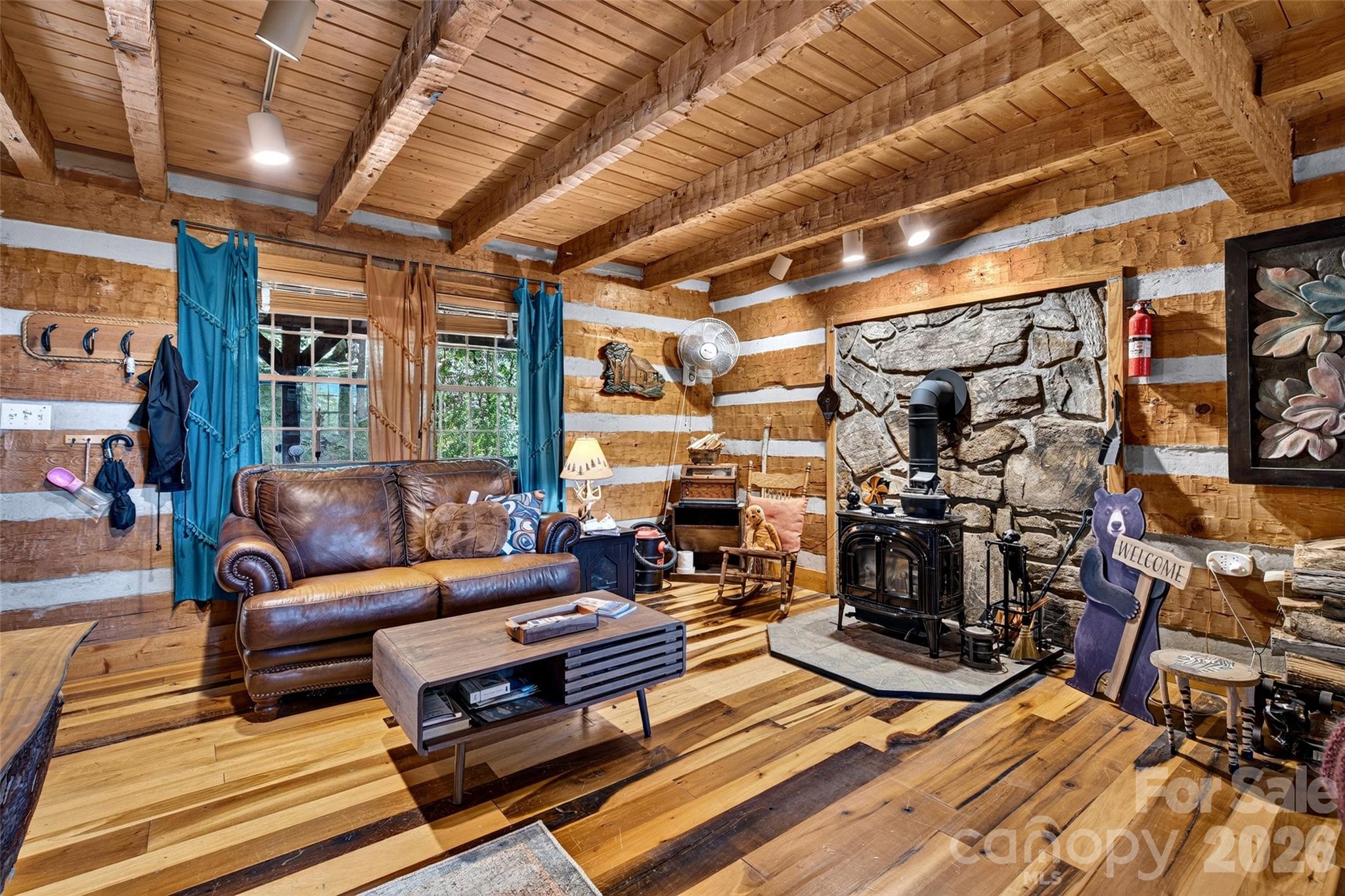 602 Quail Cove Road Property Photo 6